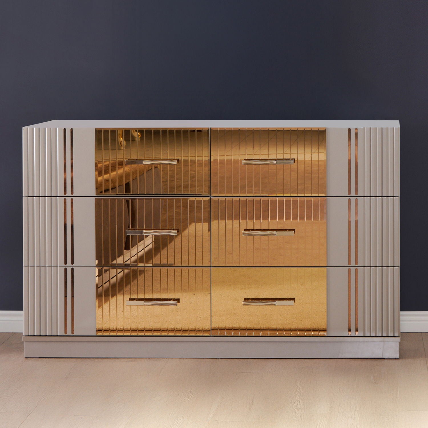 Lorenzo - Bedroom Set
