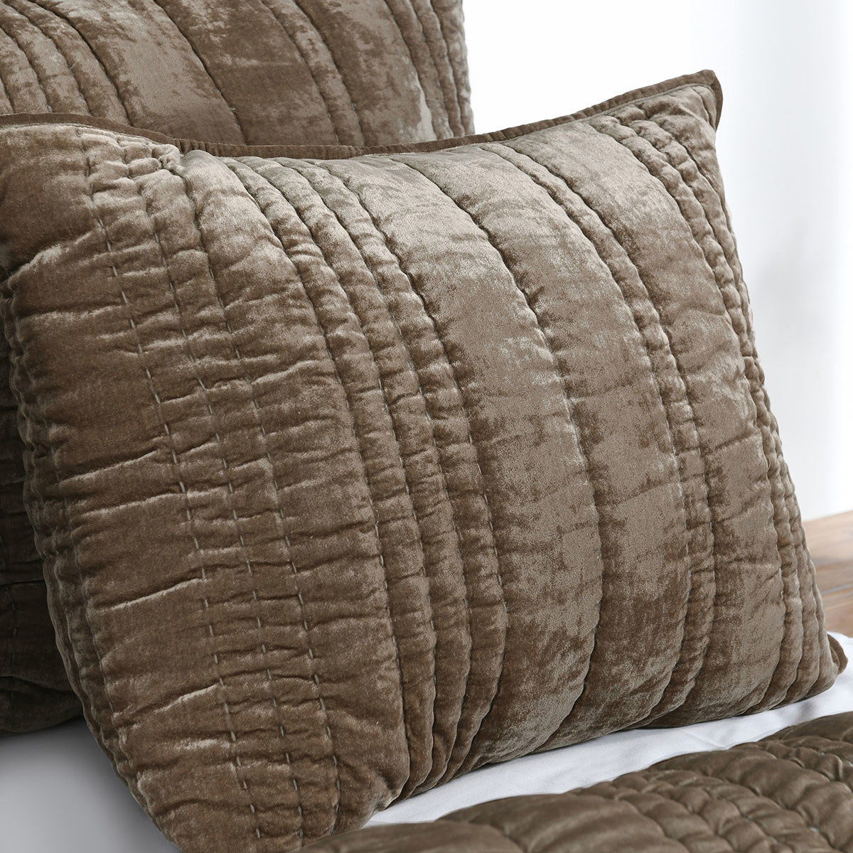 Seville - Queen Quilt Set - Desert Taupe