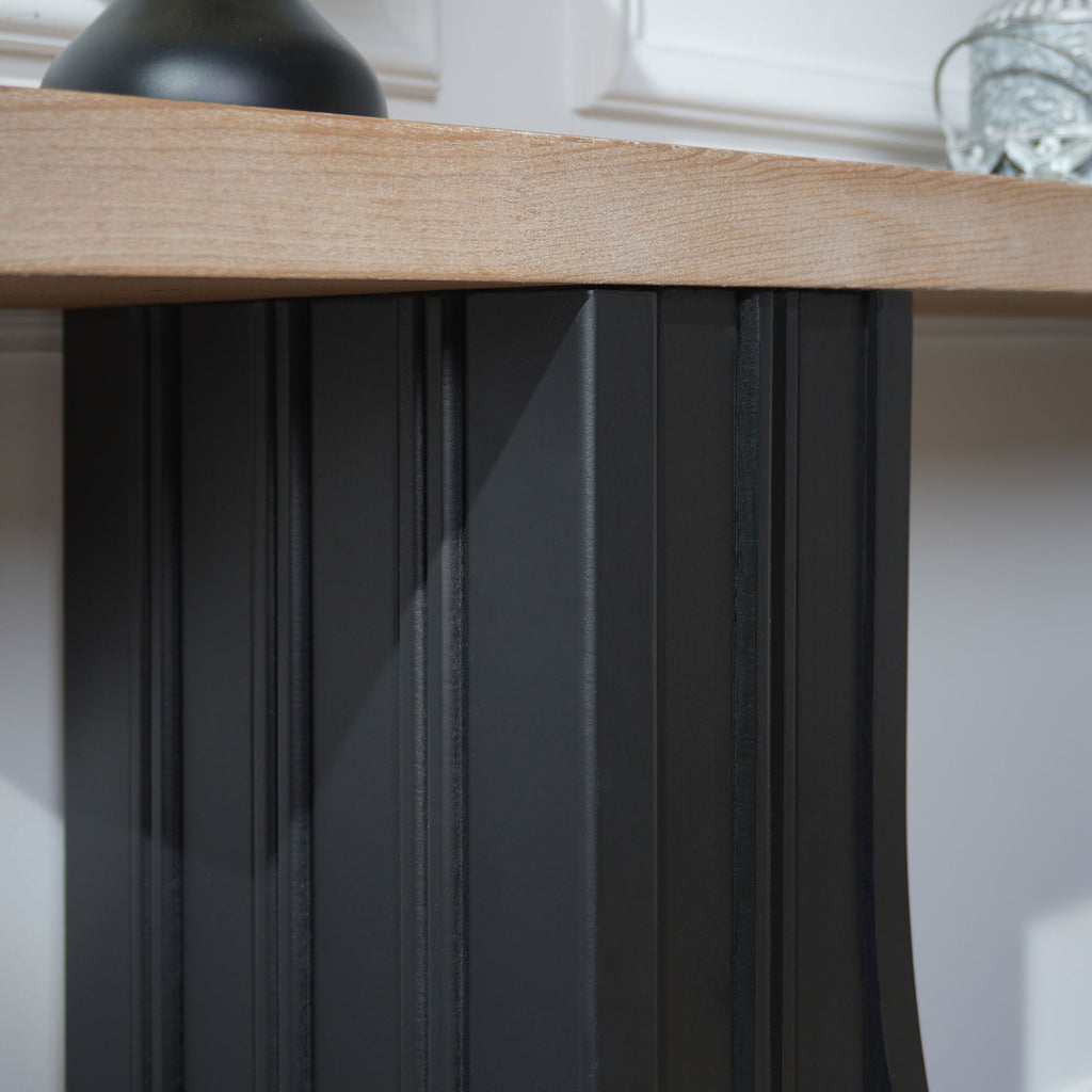 Arch Fluted Table
