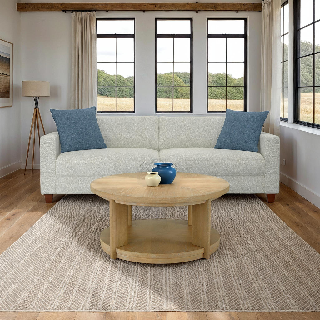 Clove - Table
