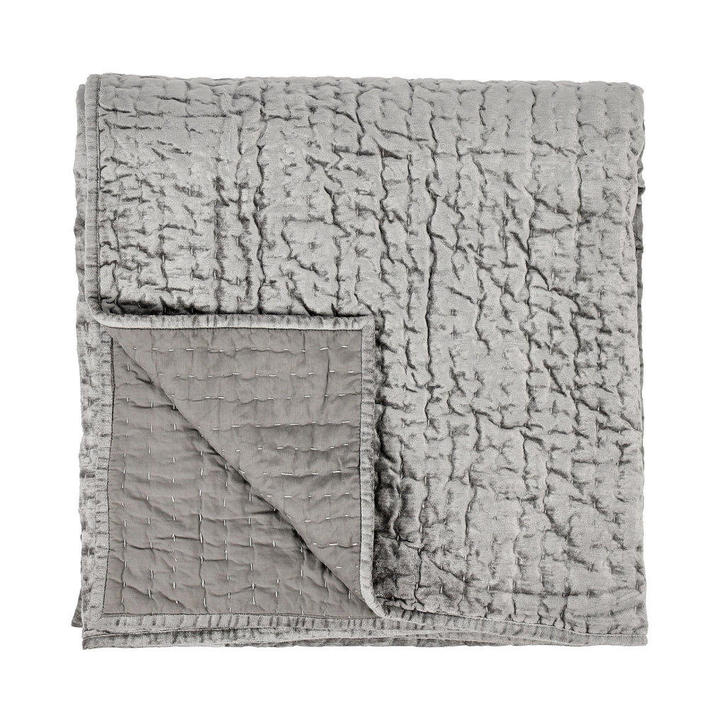 Bari - Velvet Quilt Set