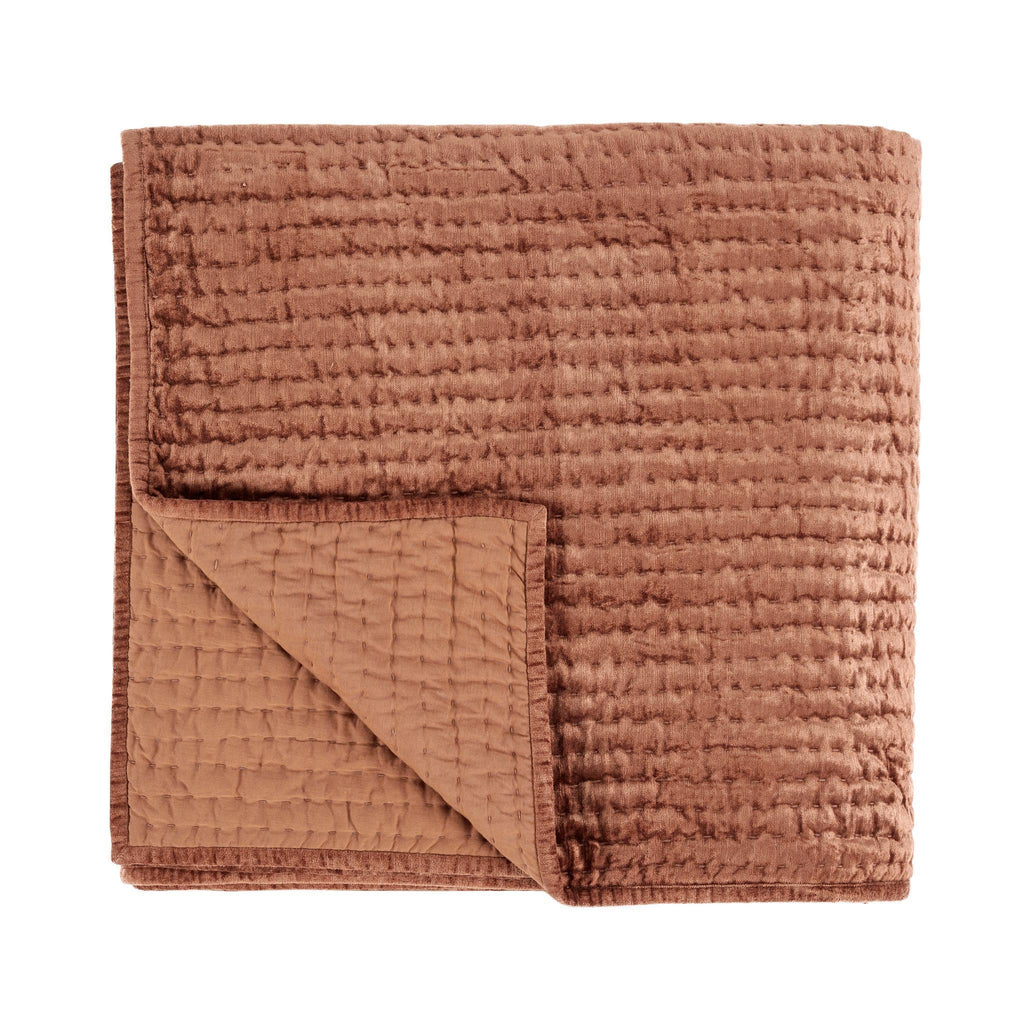 Bari - Velvet Quilt Set