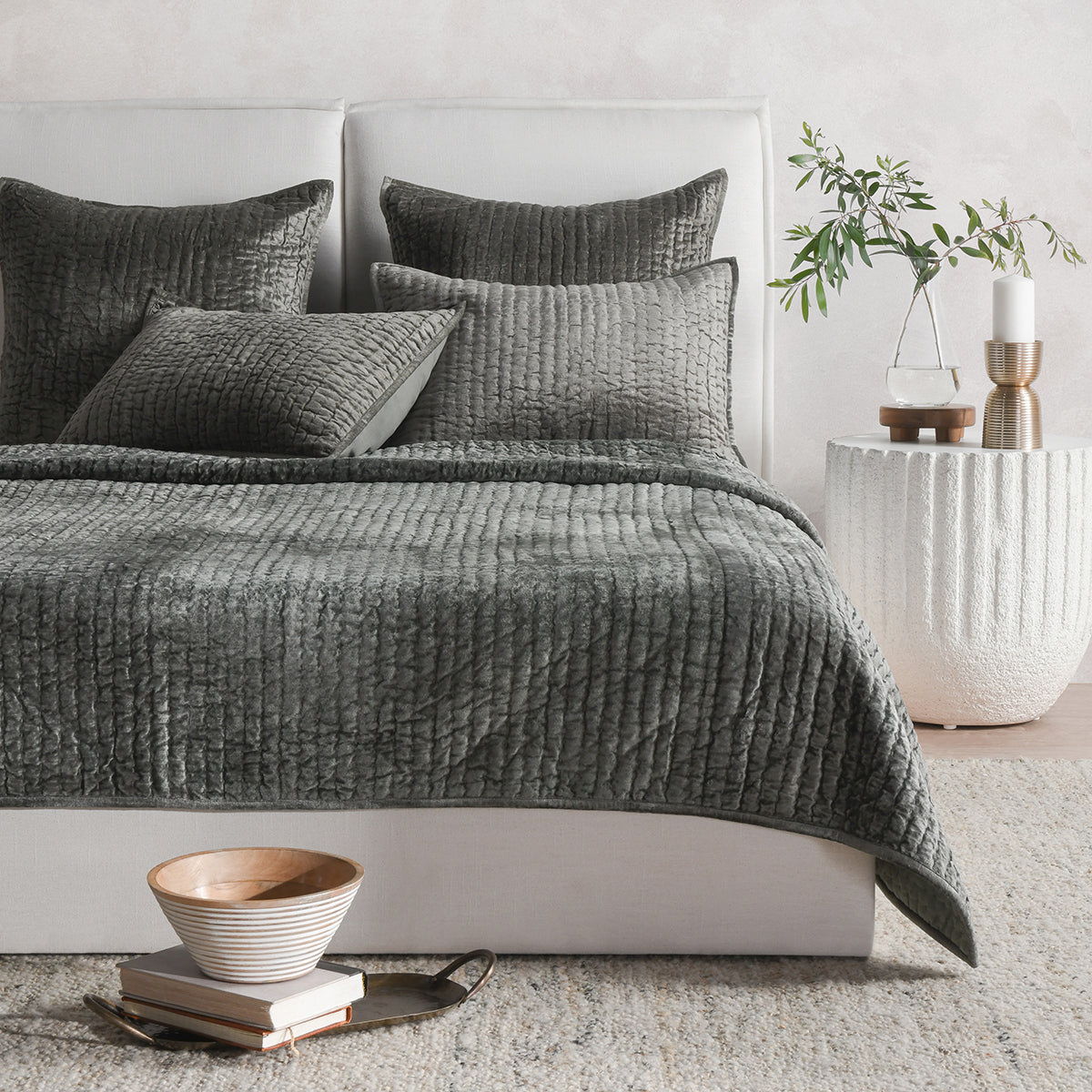 Bari - Velvet Sham