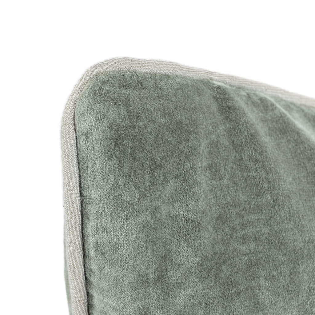 Heirloom Velvet - SLD Pillow