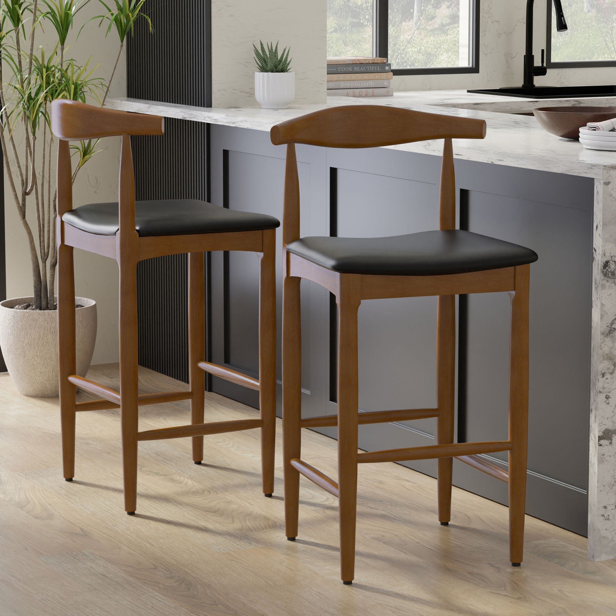 Molly - Bar Stool