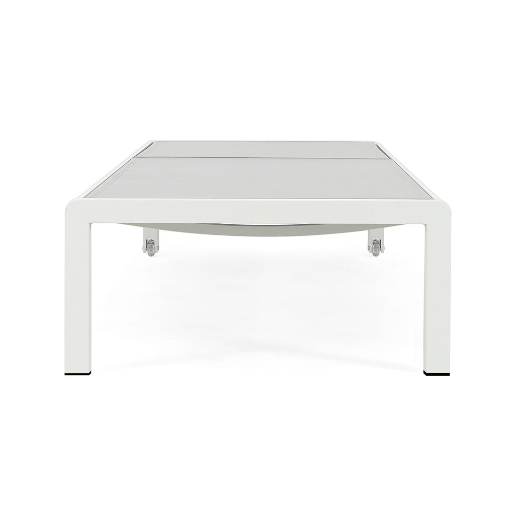 Outdoor Patio Chaise Lounge With 5 Reclining Positions
