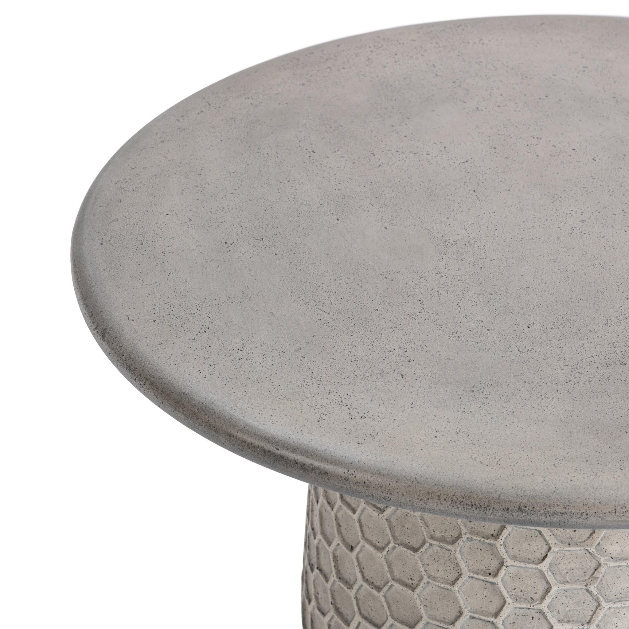 Delaine - Outdoor Table