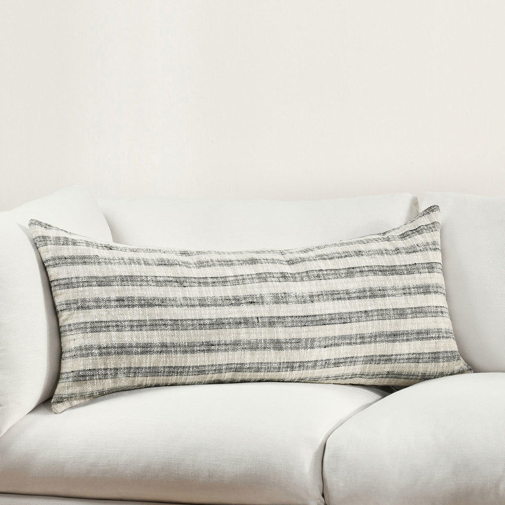 Linna - Pillow