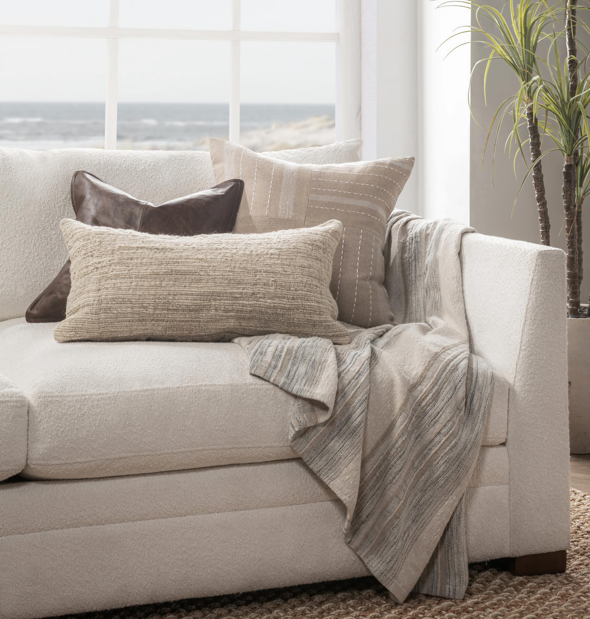 Villa - Origin Pillow