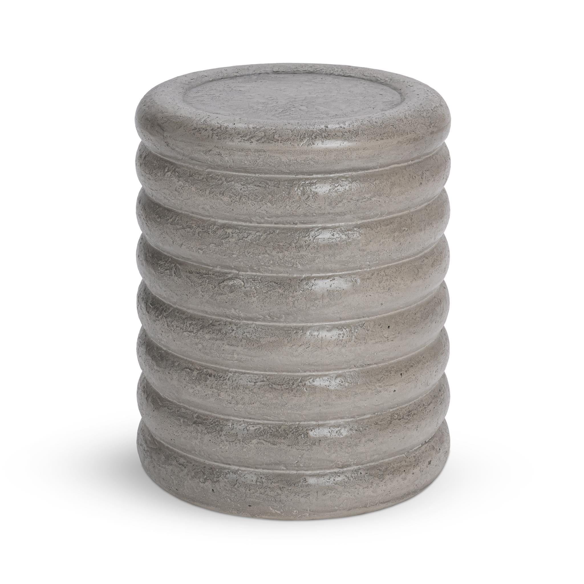 Reva - Outdoor Round Table