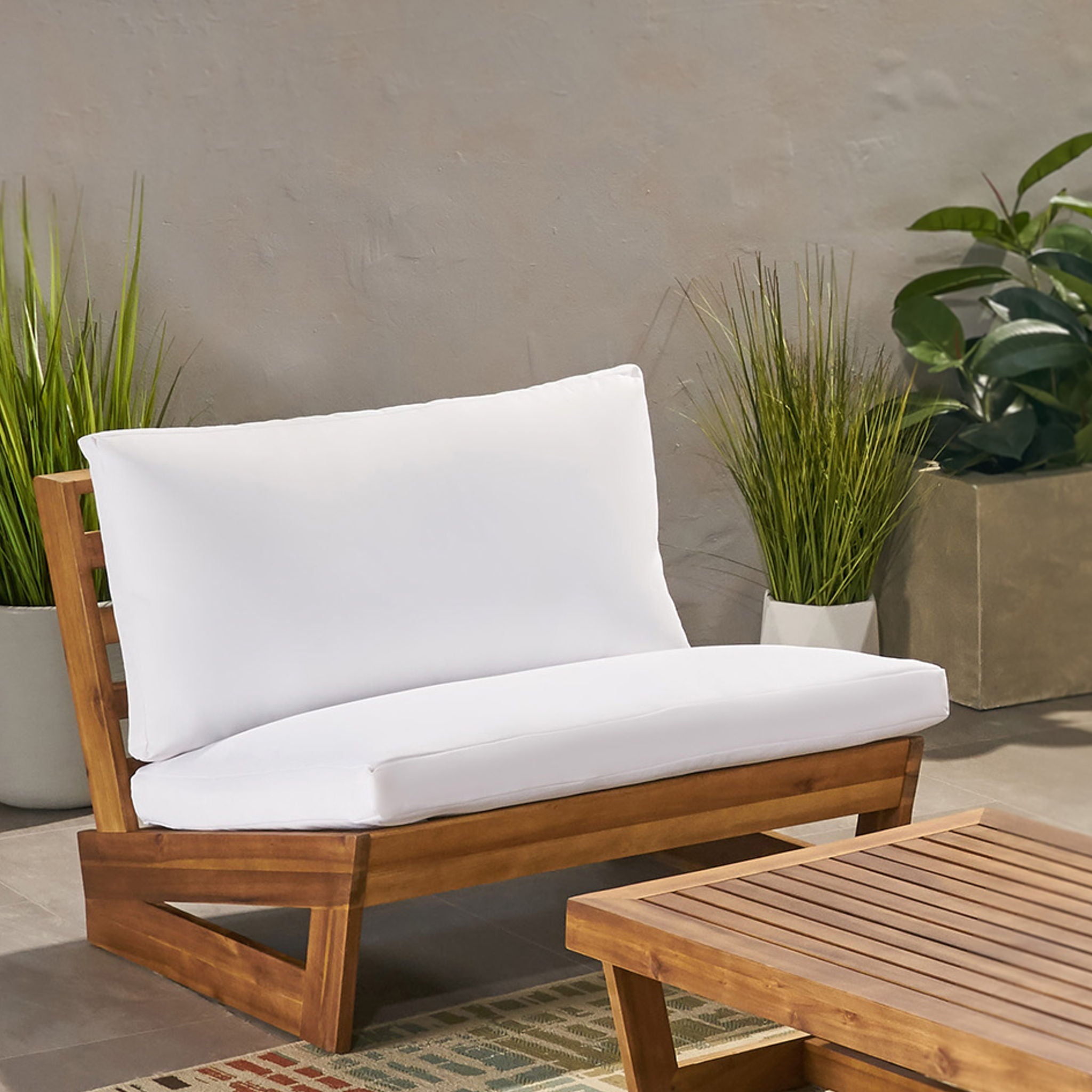 Acacia Wood Outdoor Club Chair With Cushions