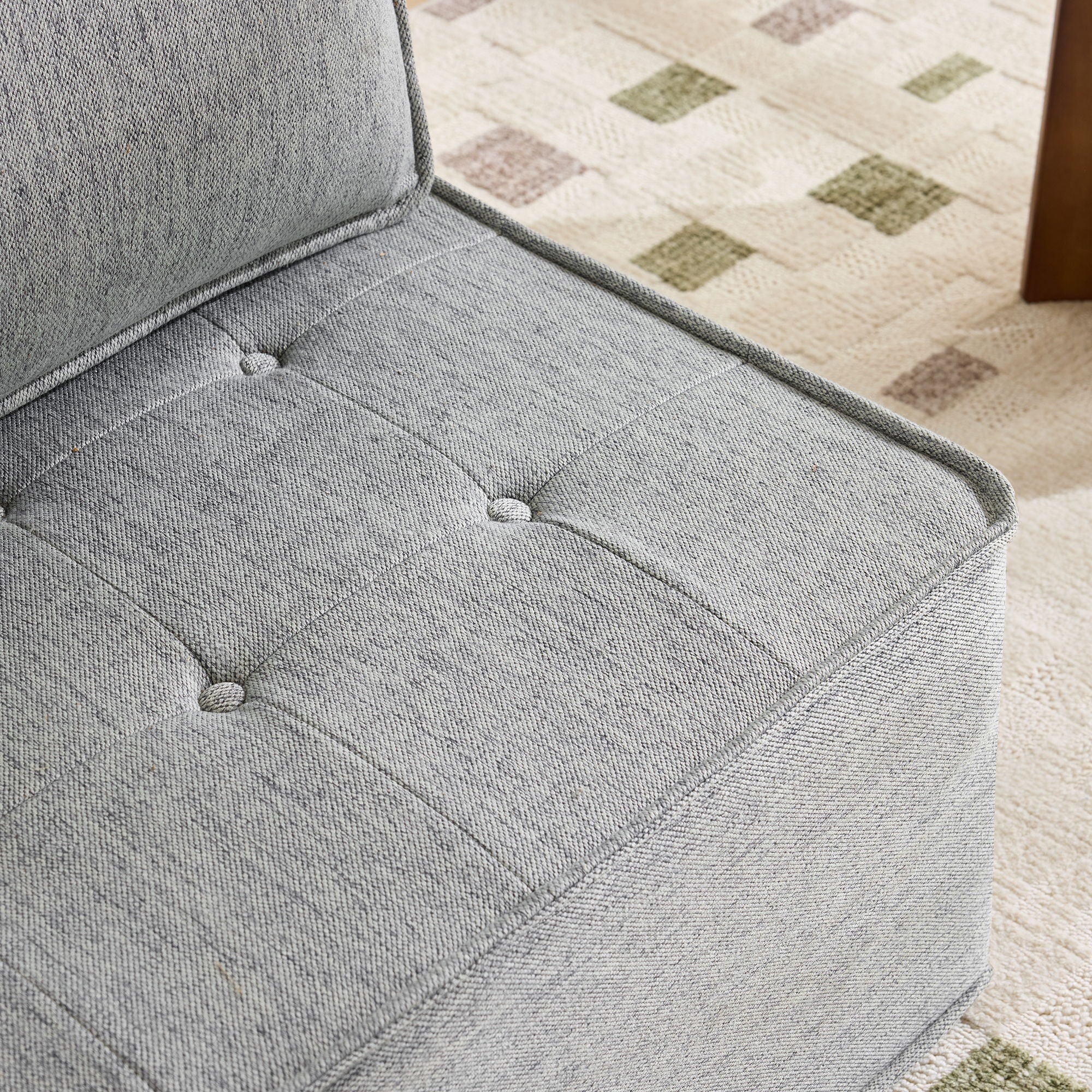 Sofa With Modular Splicing Design