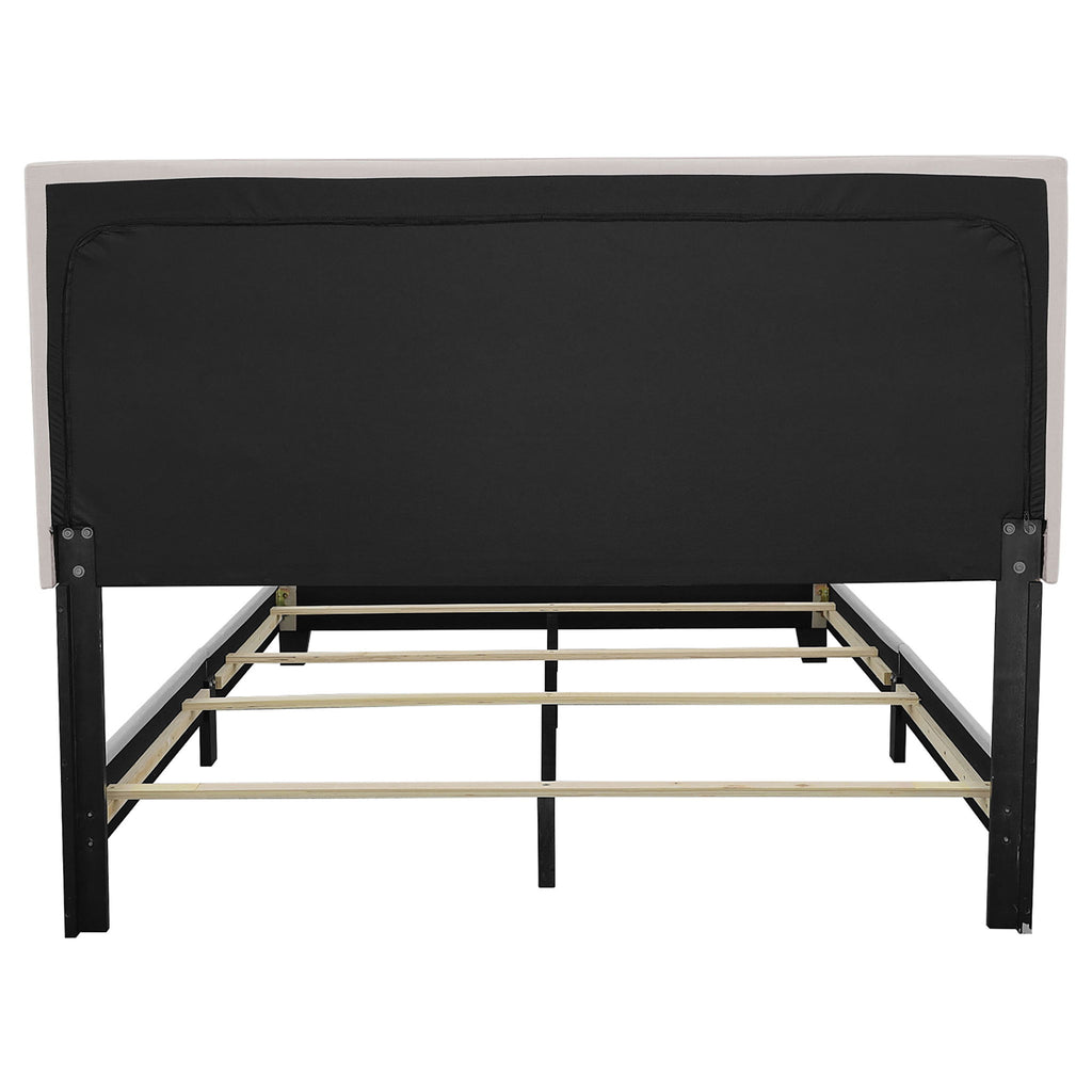 Guyancourt - Panel Bed