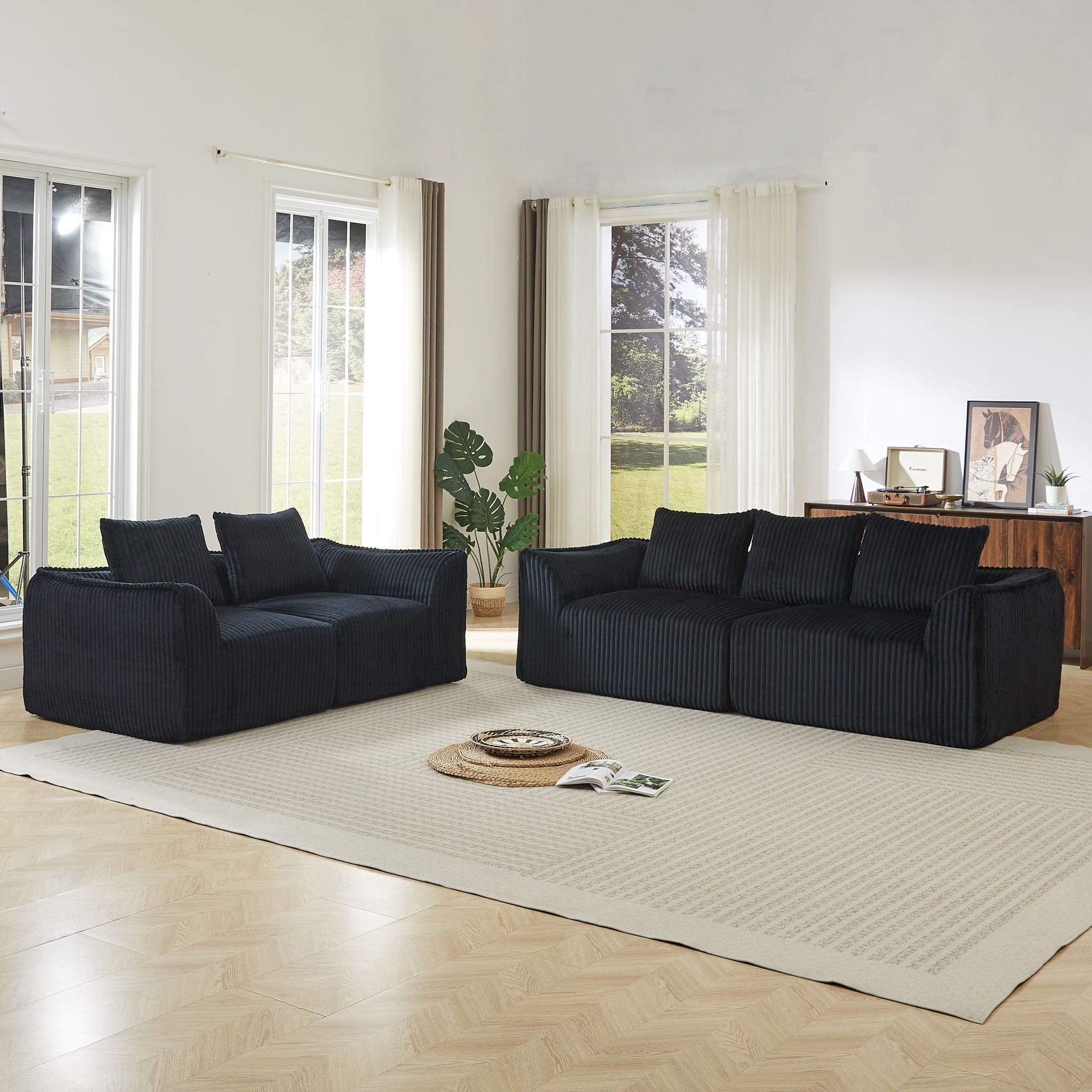 Minimalist Set With Curved Lines & Gently Sloped Backrest