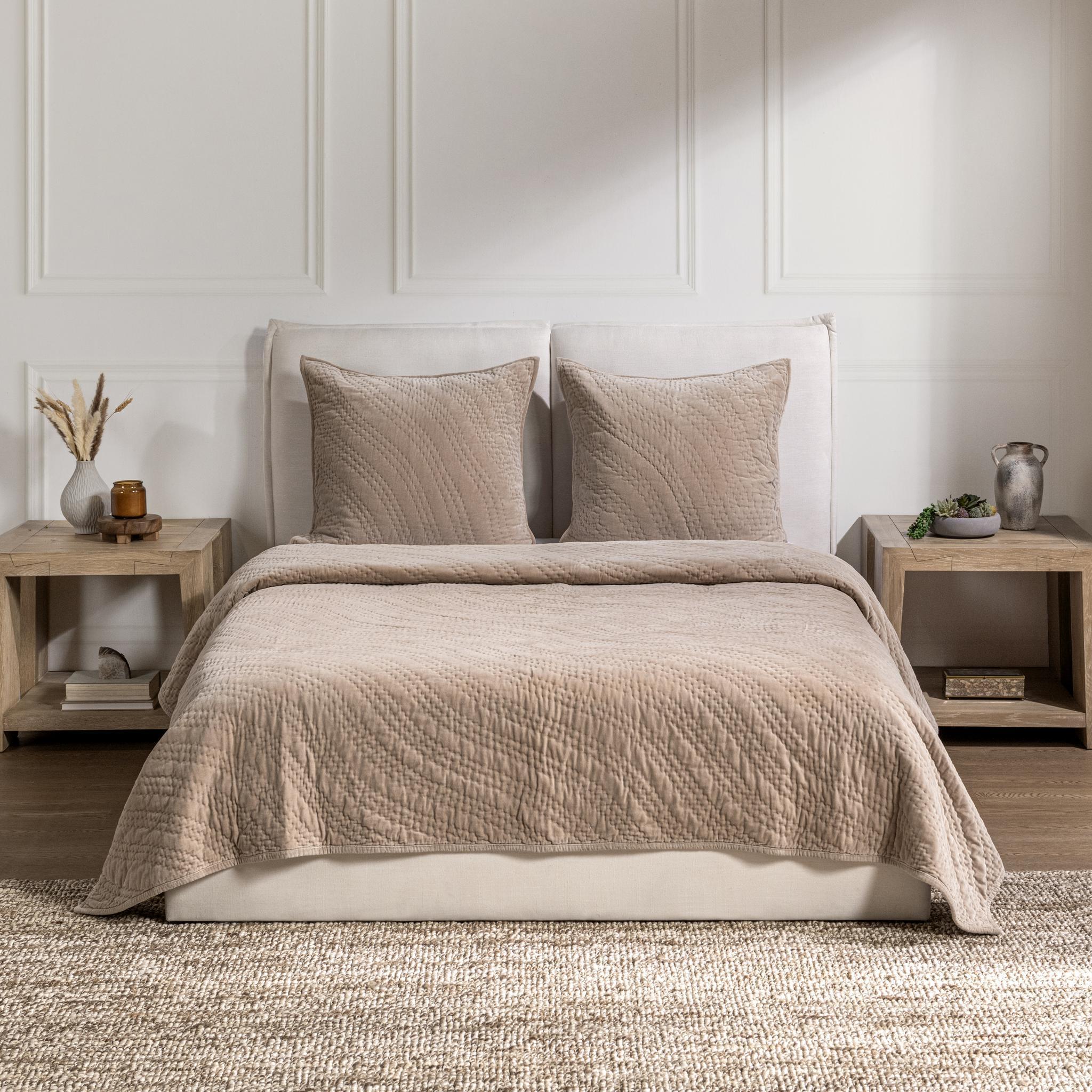Elms - Velvet Sham