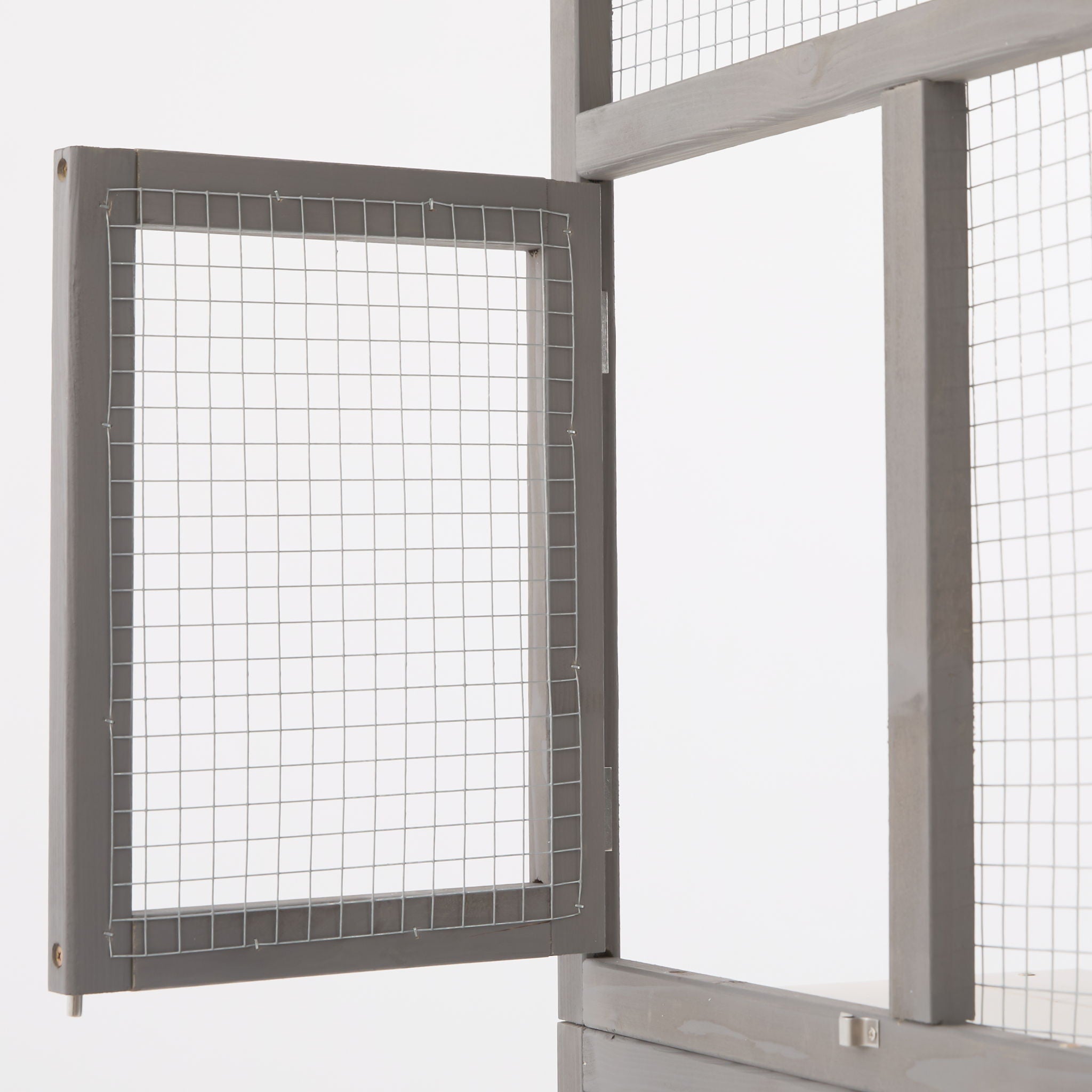 Outdoor Cat Catio With Platforms