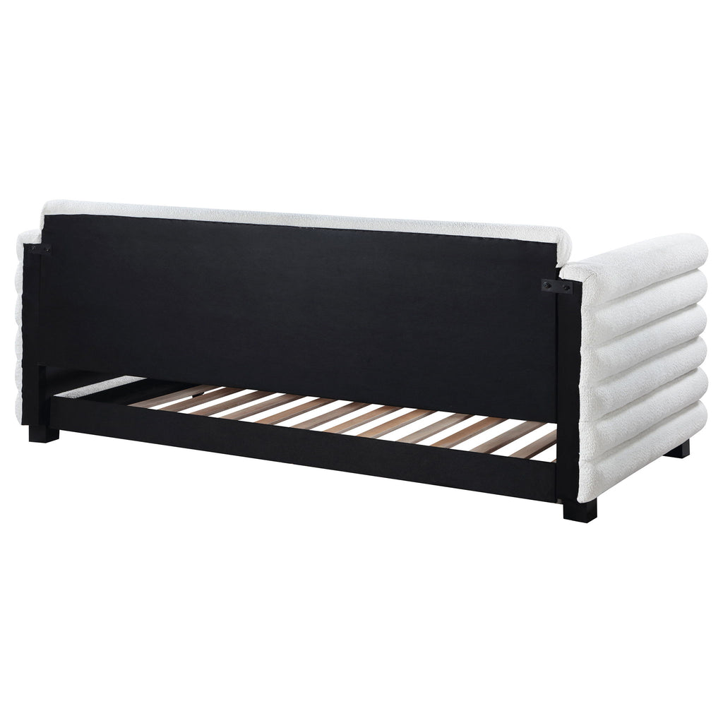 Fandango - Upholstered Twin Day Bed With Trundle - White