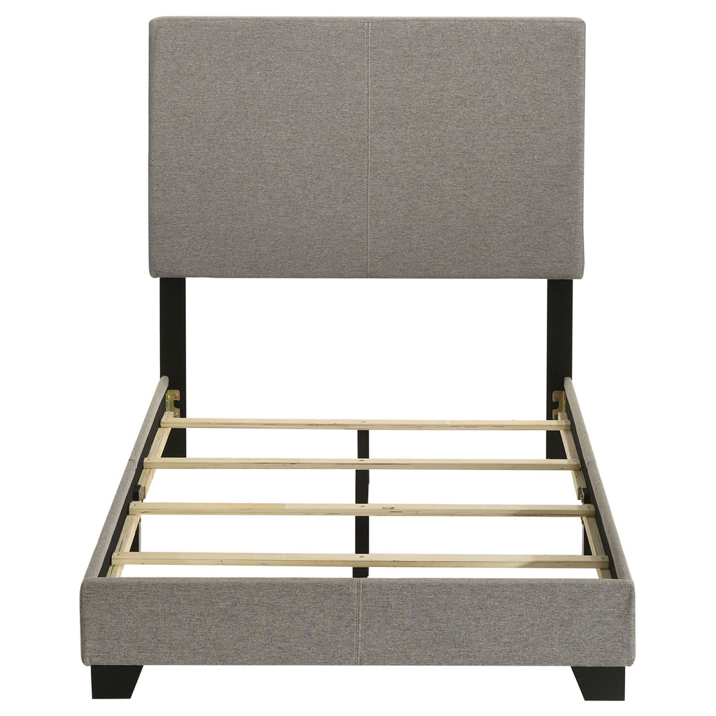 Efram - Panel Bed
