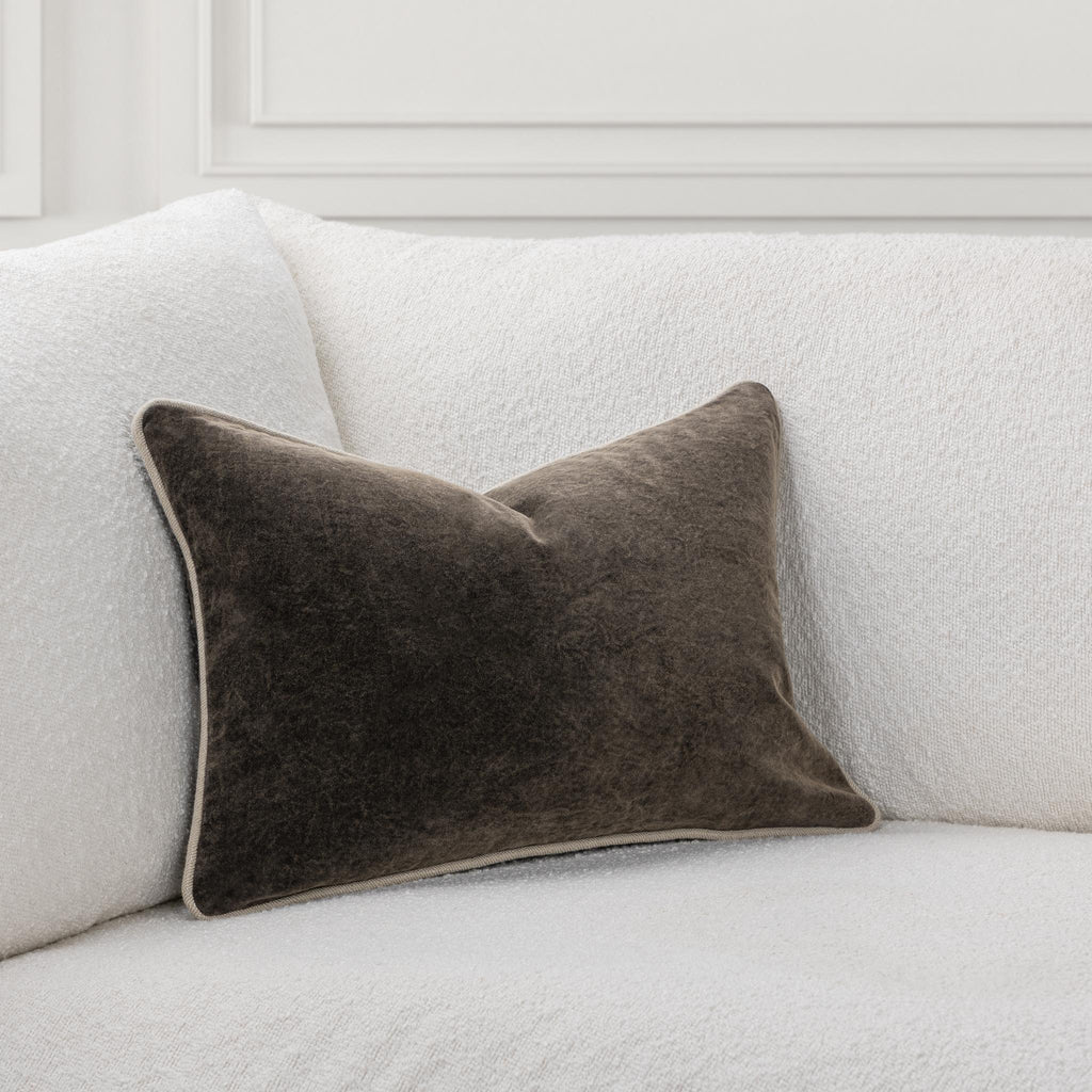 Heirloom Velvet - SLD Pillow