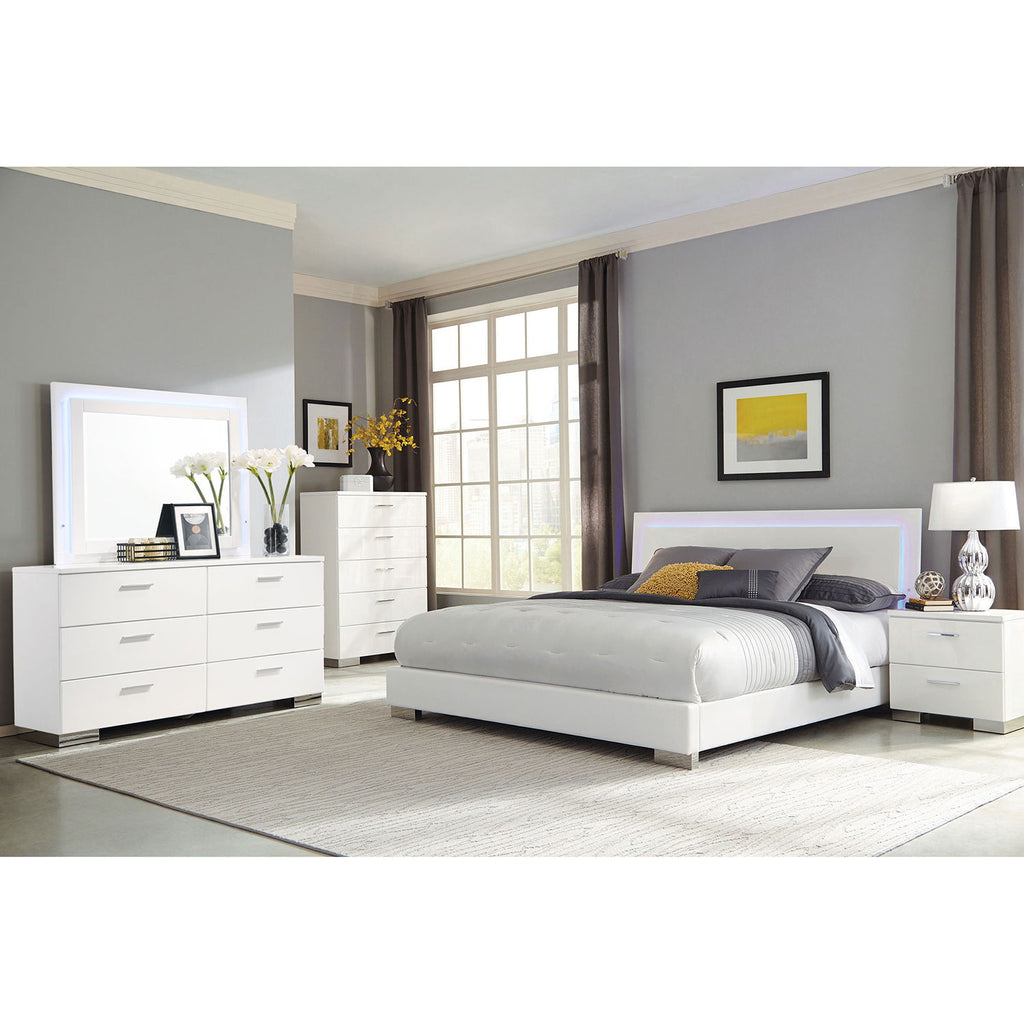 Dulcey - 6 Drawer Dresser With Mirror - Gloss White