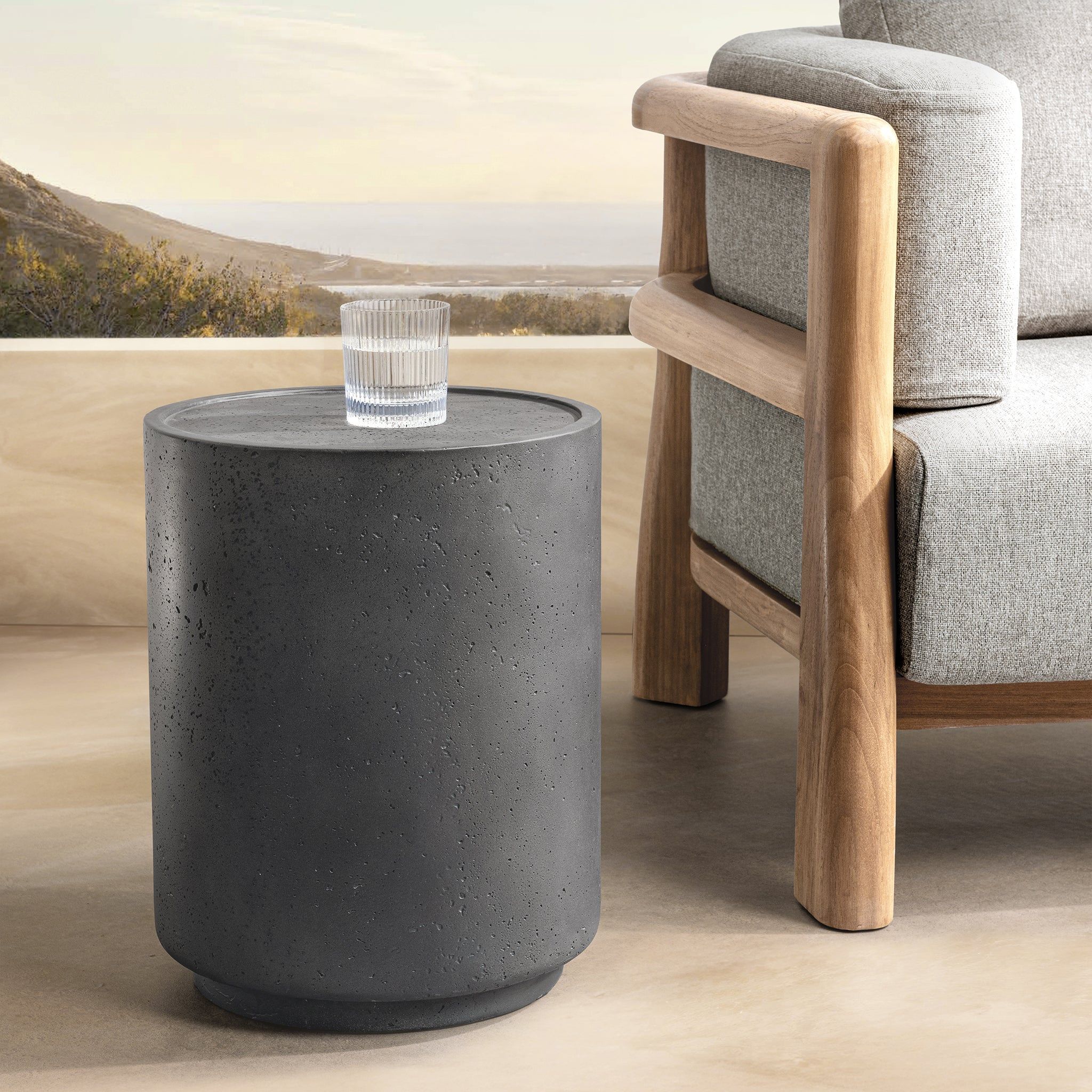 Darsa - Outdoor Round Accent Table