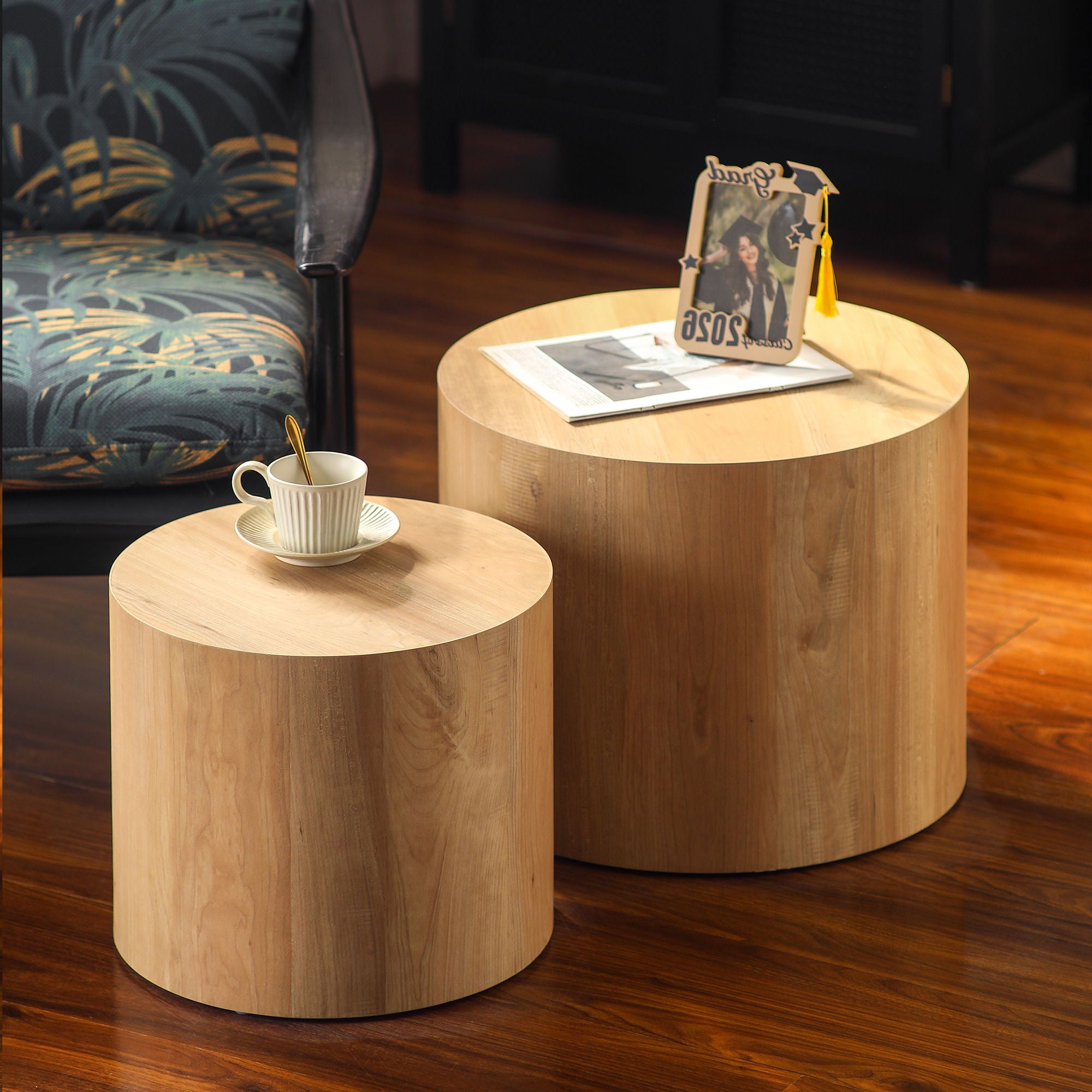 Modern Round Nesting Coffee Table (Set of 2)