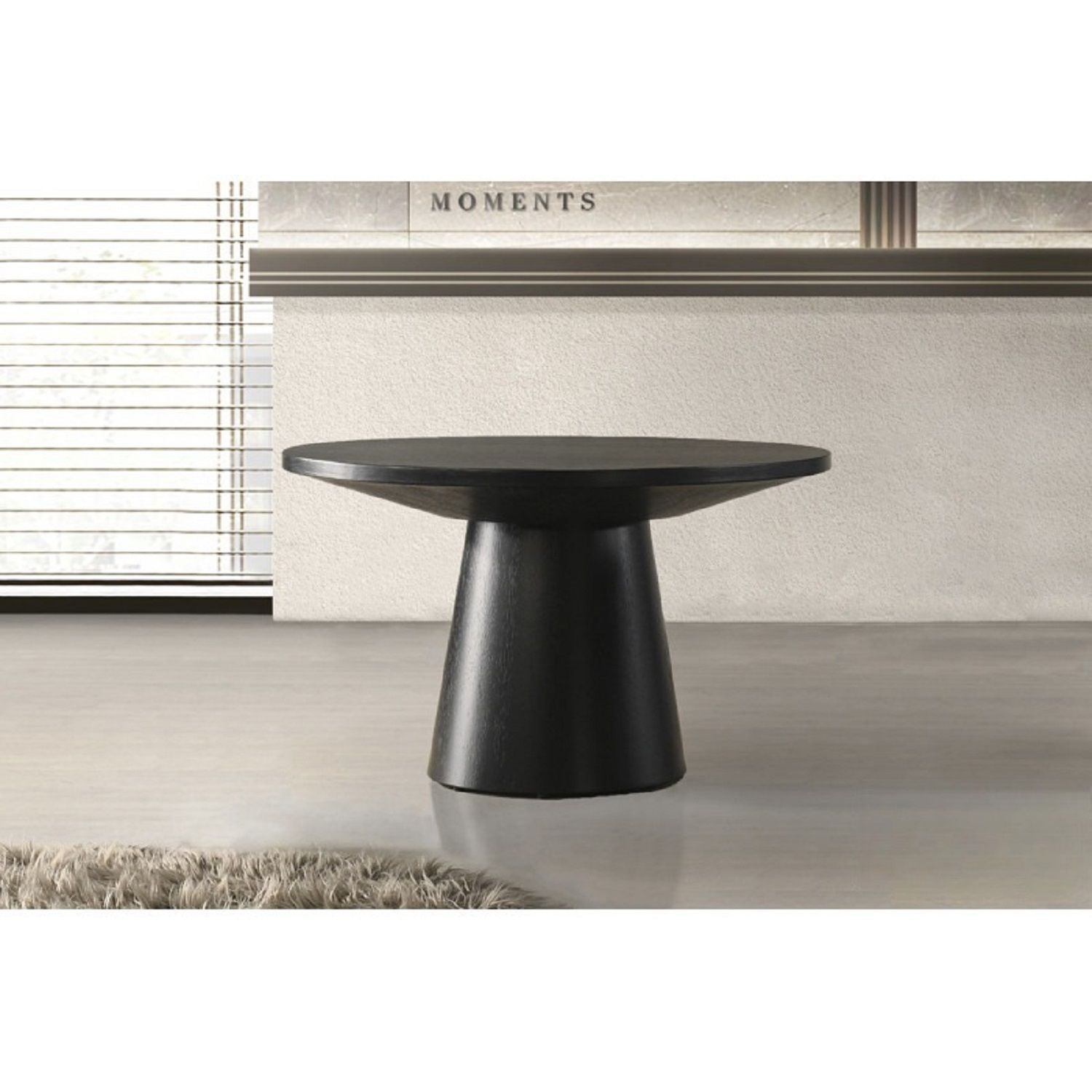 Round Table With Pedestal Base