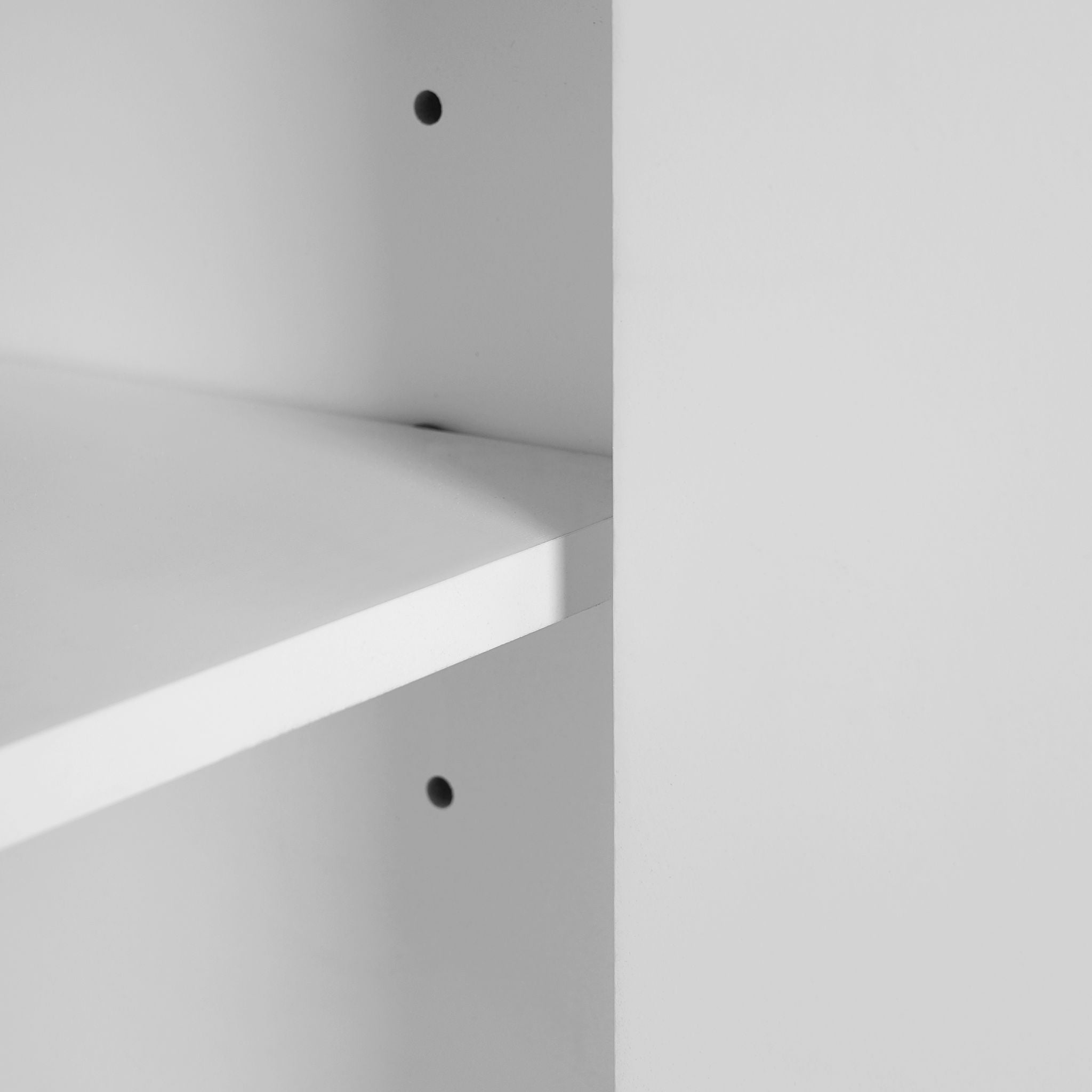 Bathroom Vanity With Integrated Sink, 2 Door Cabinet, Single Sink For Small To Medium Bathrooms