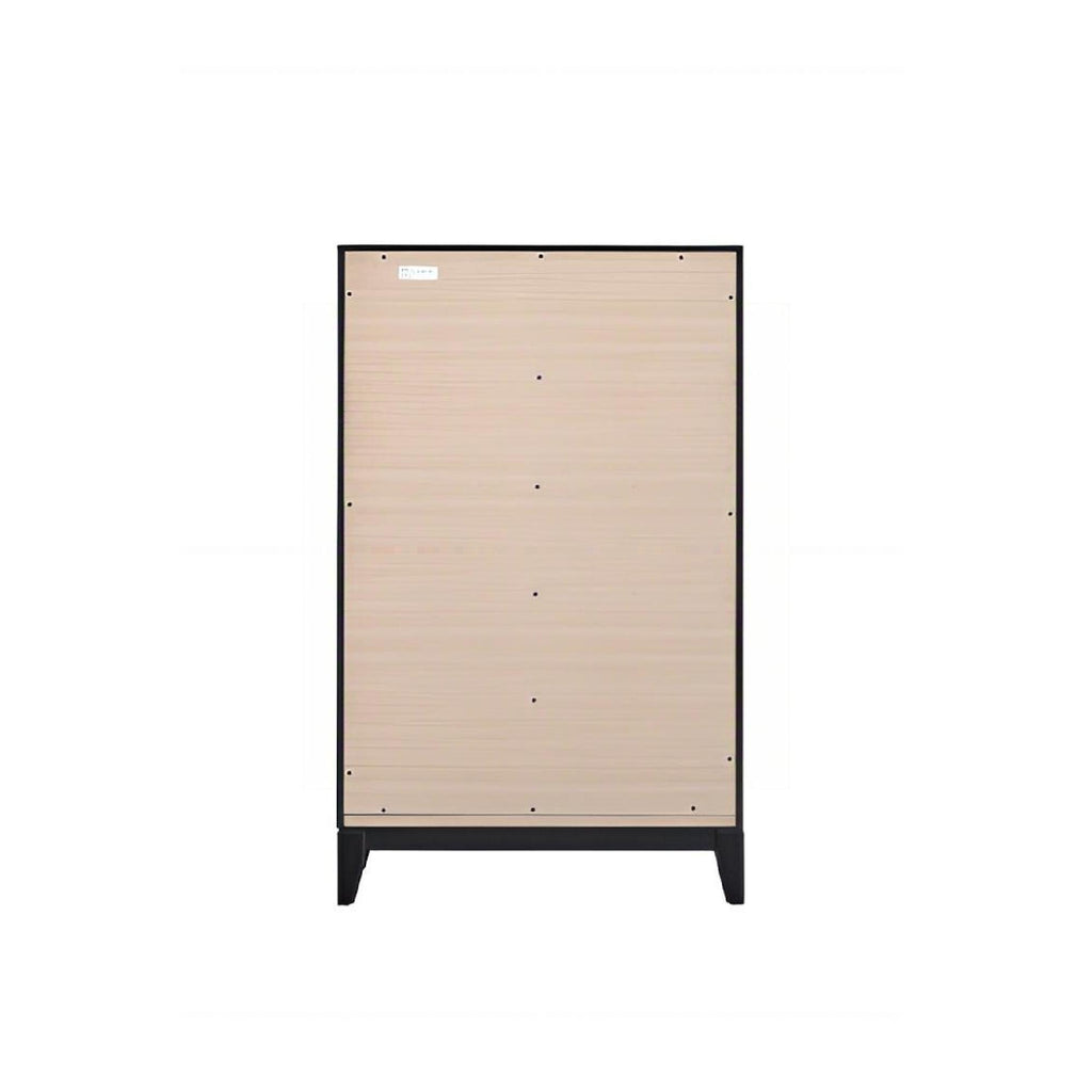 Glasgow - Chest With Ample Storage