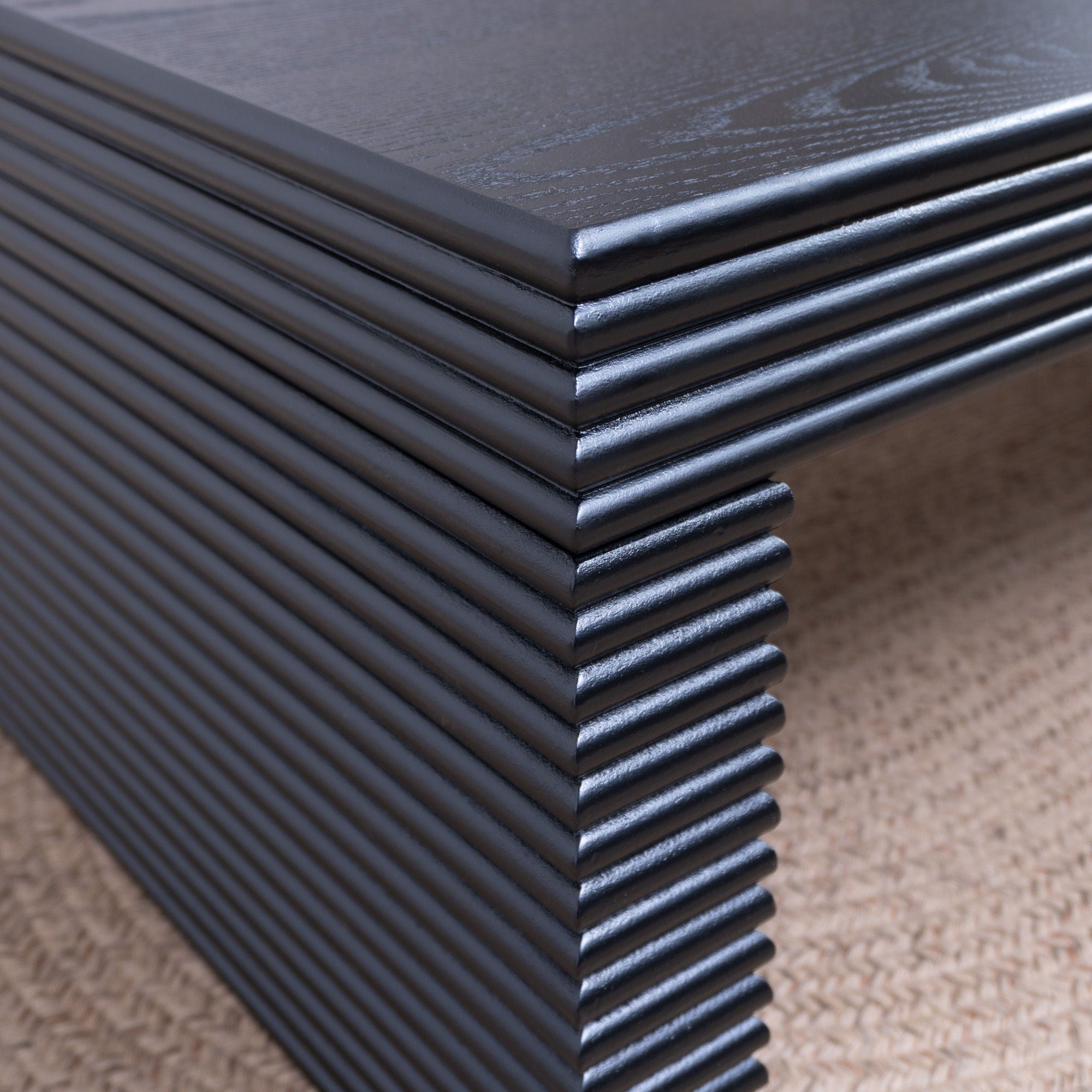 Modern Ribbed Coffee Table, Rectangular Low Profile Center Table For Living Room - Black