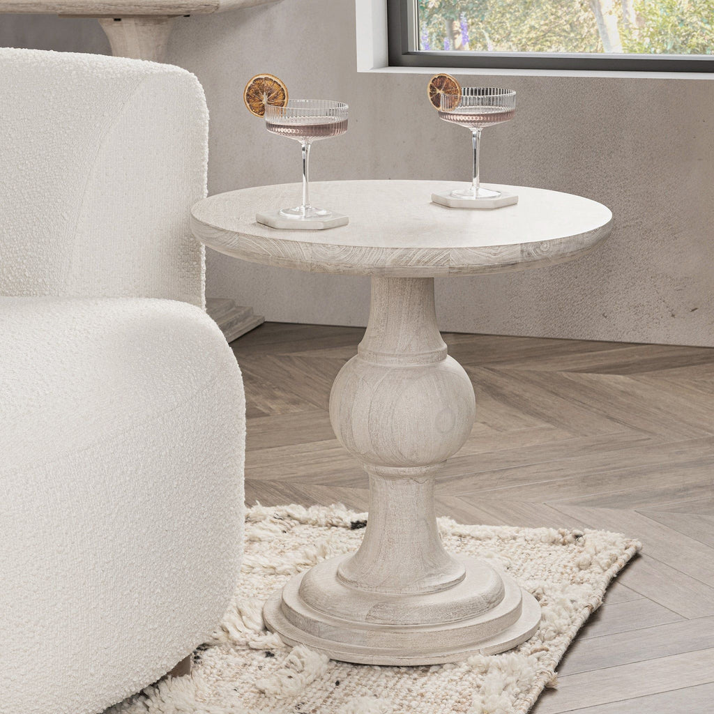 Hera - Round Table