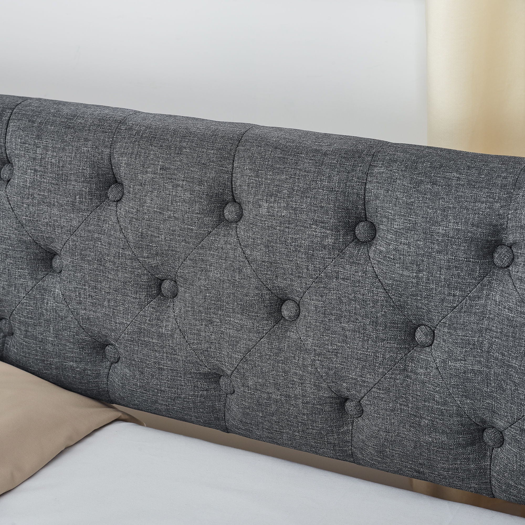 Size Upholstered Daybed With Trundle And USB Charging Armrest