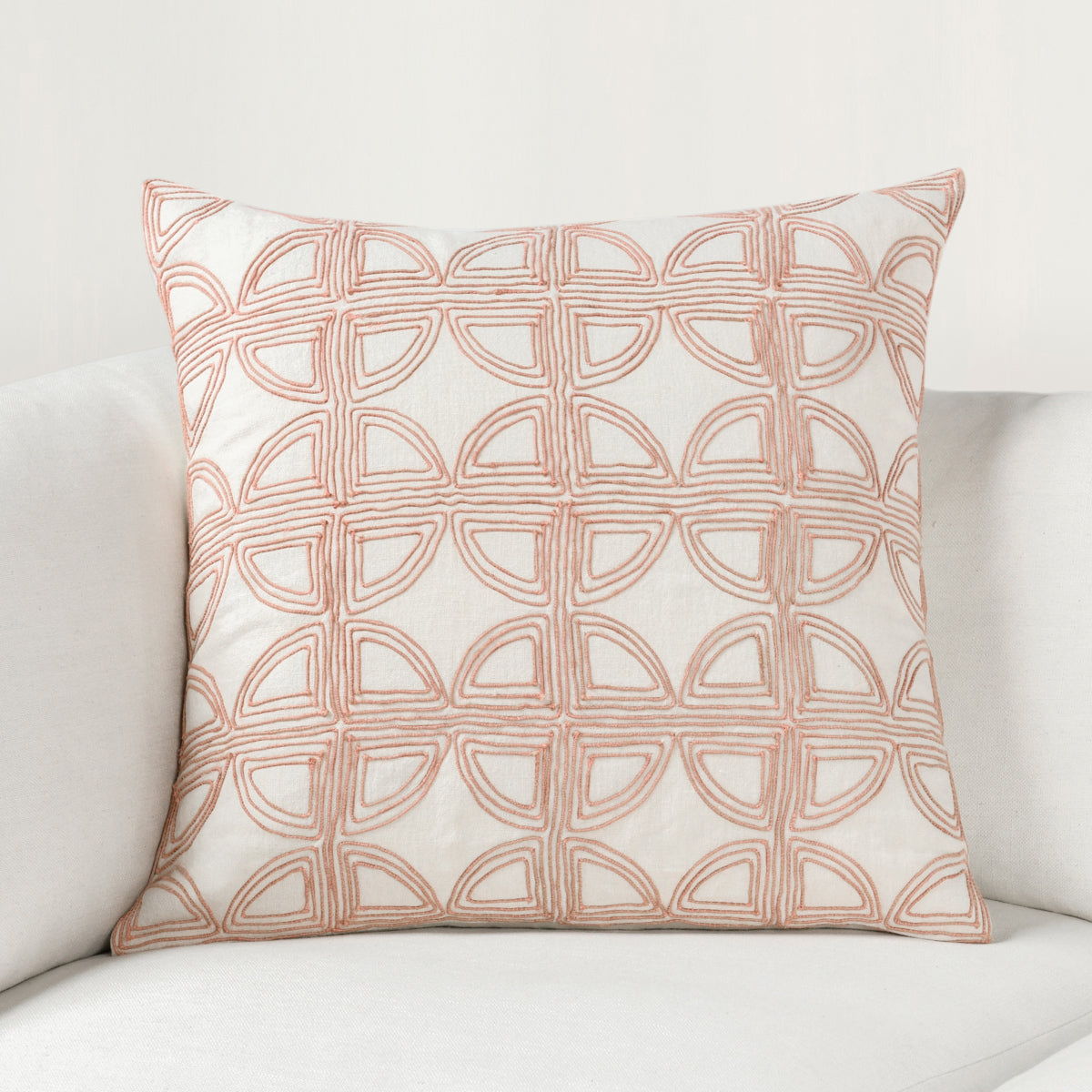 Villa Classics - Elea 22" x 22" Pillow - Ivory / Blush