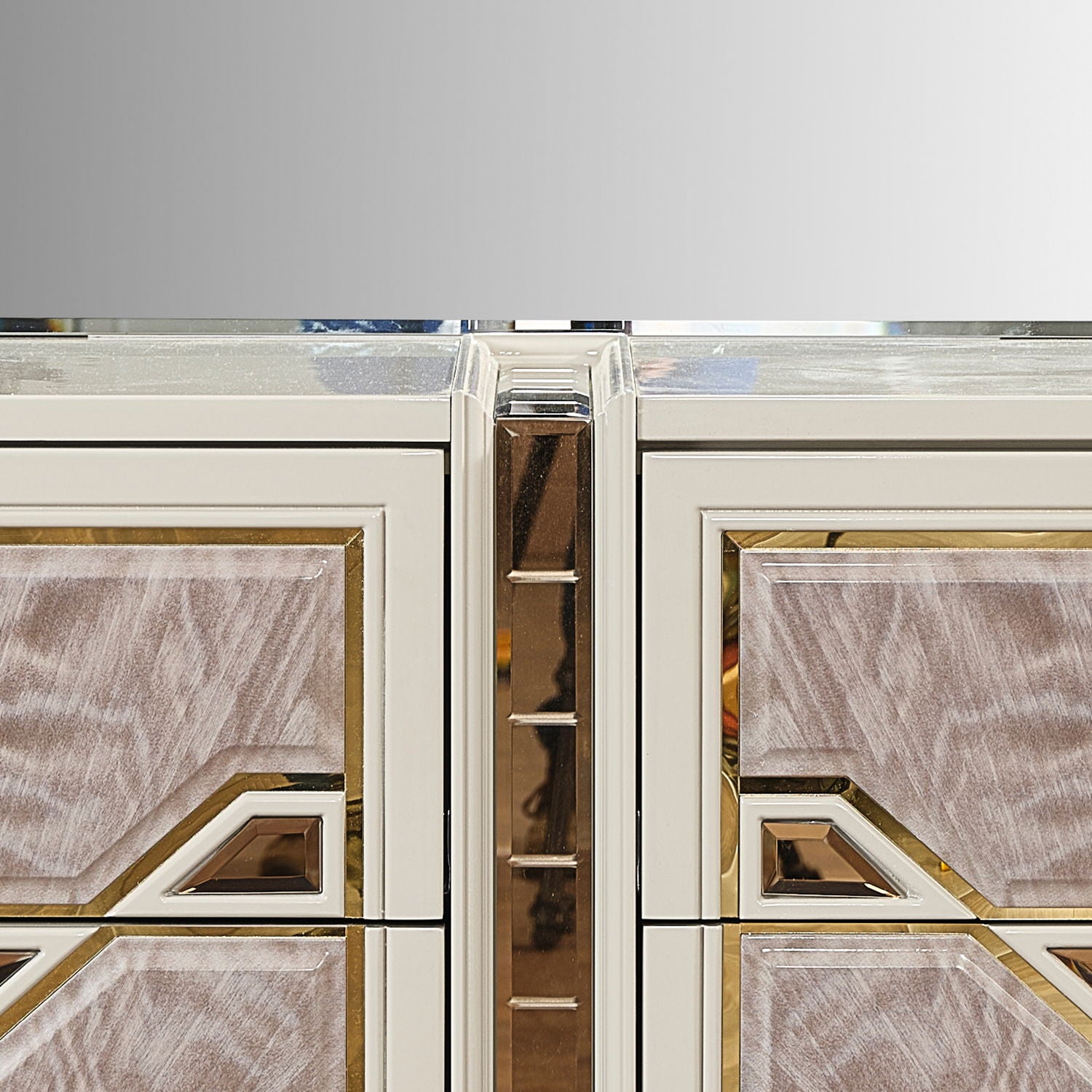 Omari - Upholstered Bedroom Set
