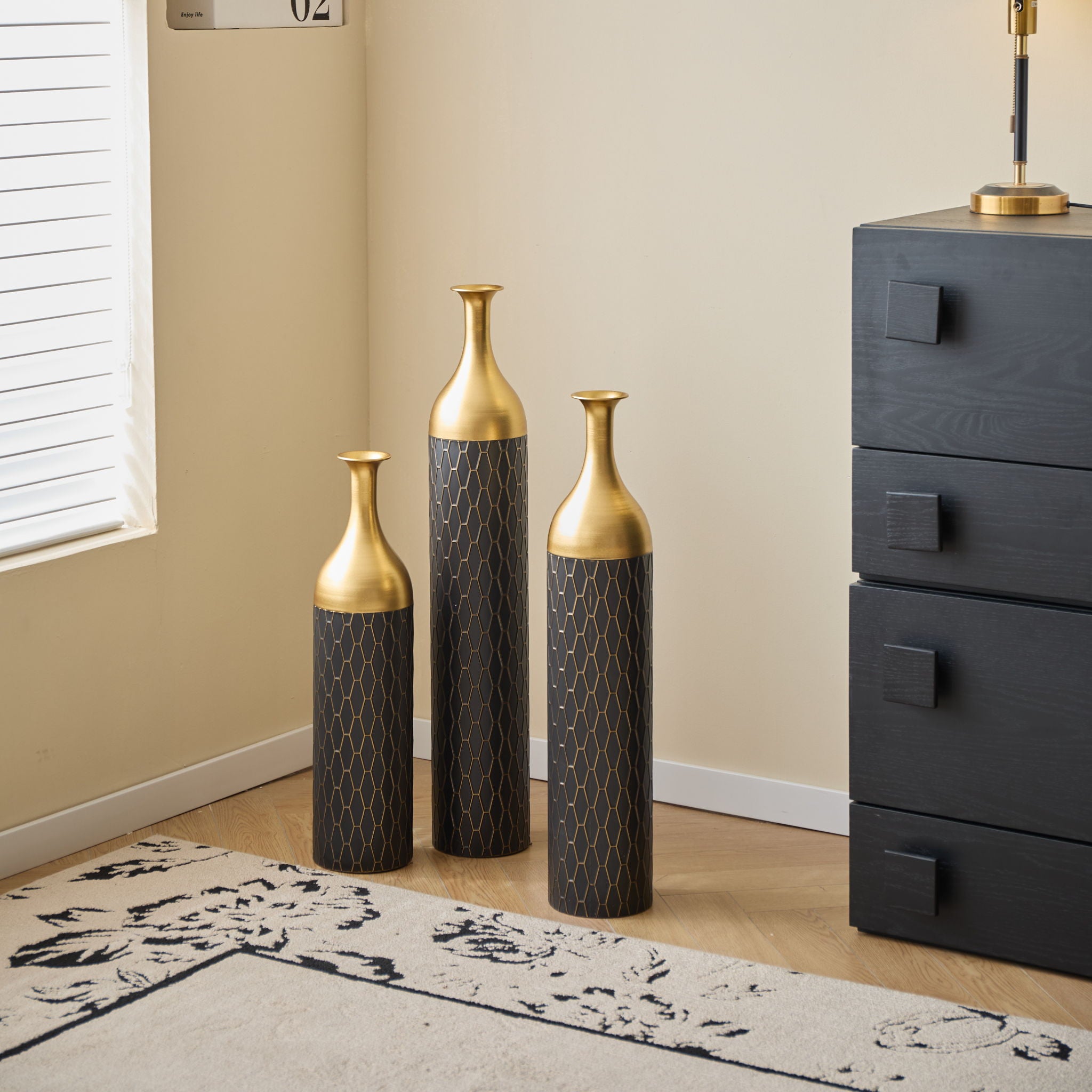 Elegant Floor Vase Set Metal Decorative Vases 3 Piece Set For Floral Display, Wedding & Gift Decor - Gold / Black