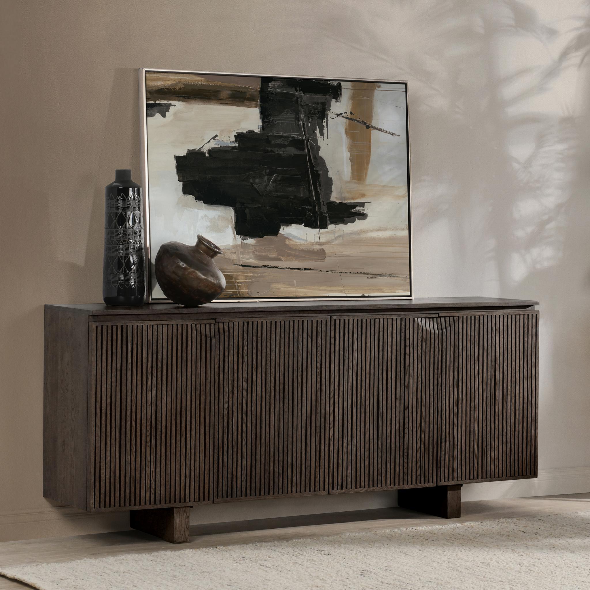 Roya - Cabinet