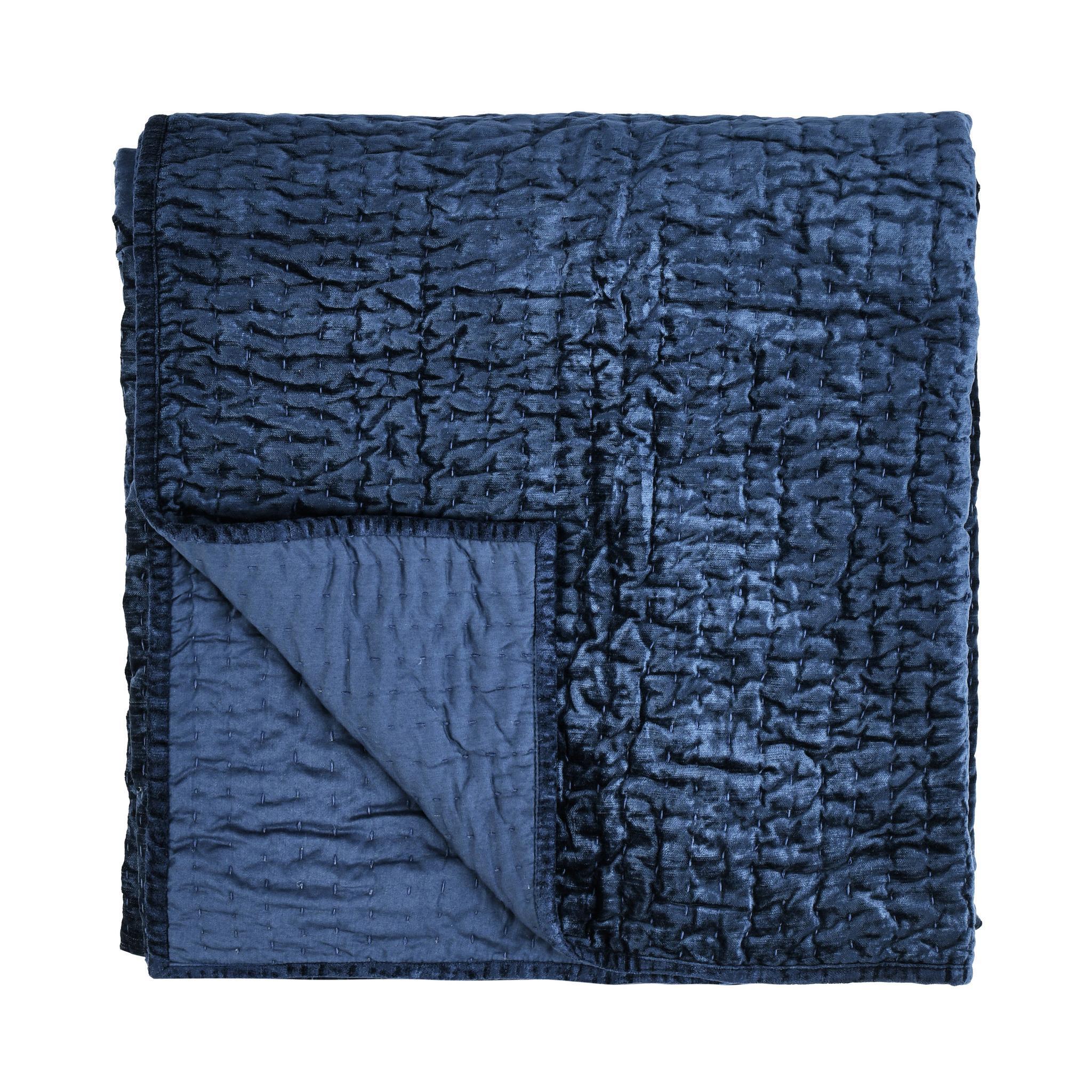 Bari - Velvet Quilt - Ocean Blue