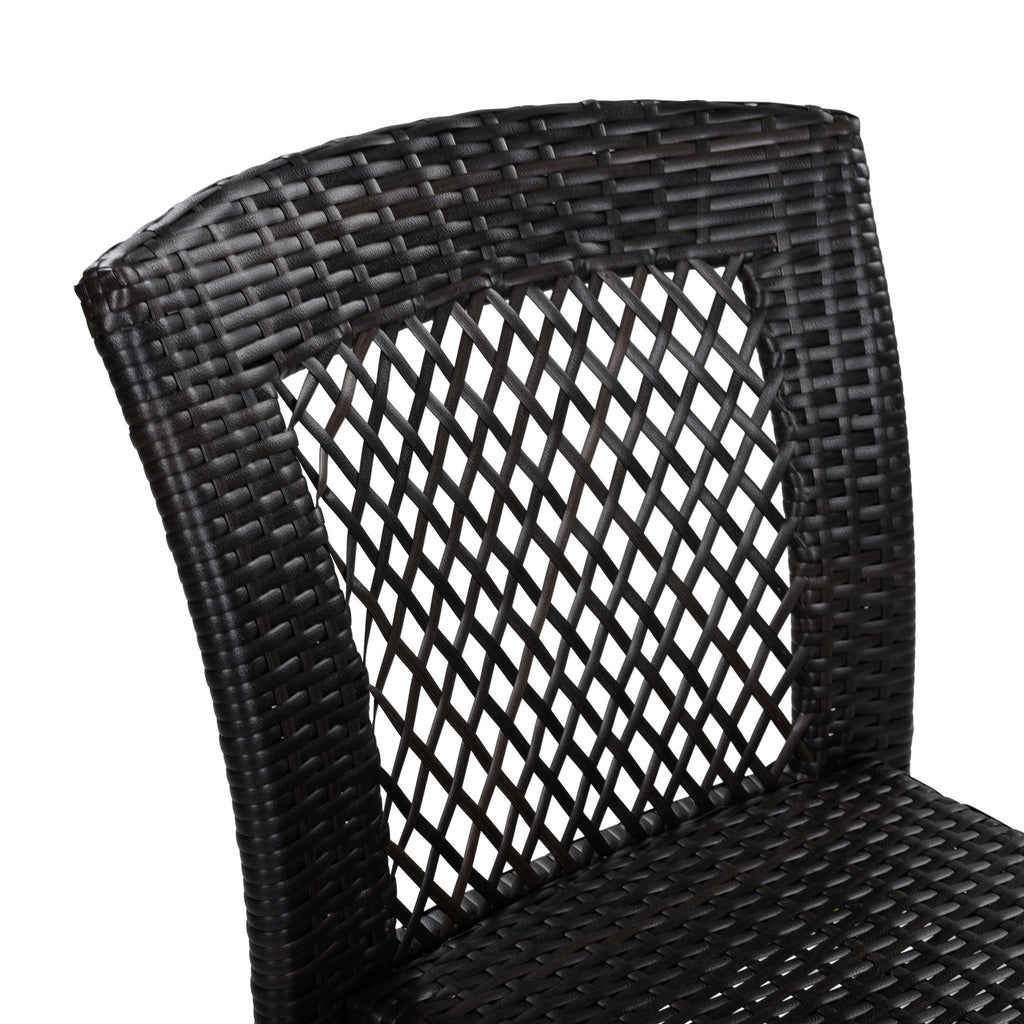 Outdoor Dining Stackable Chairs