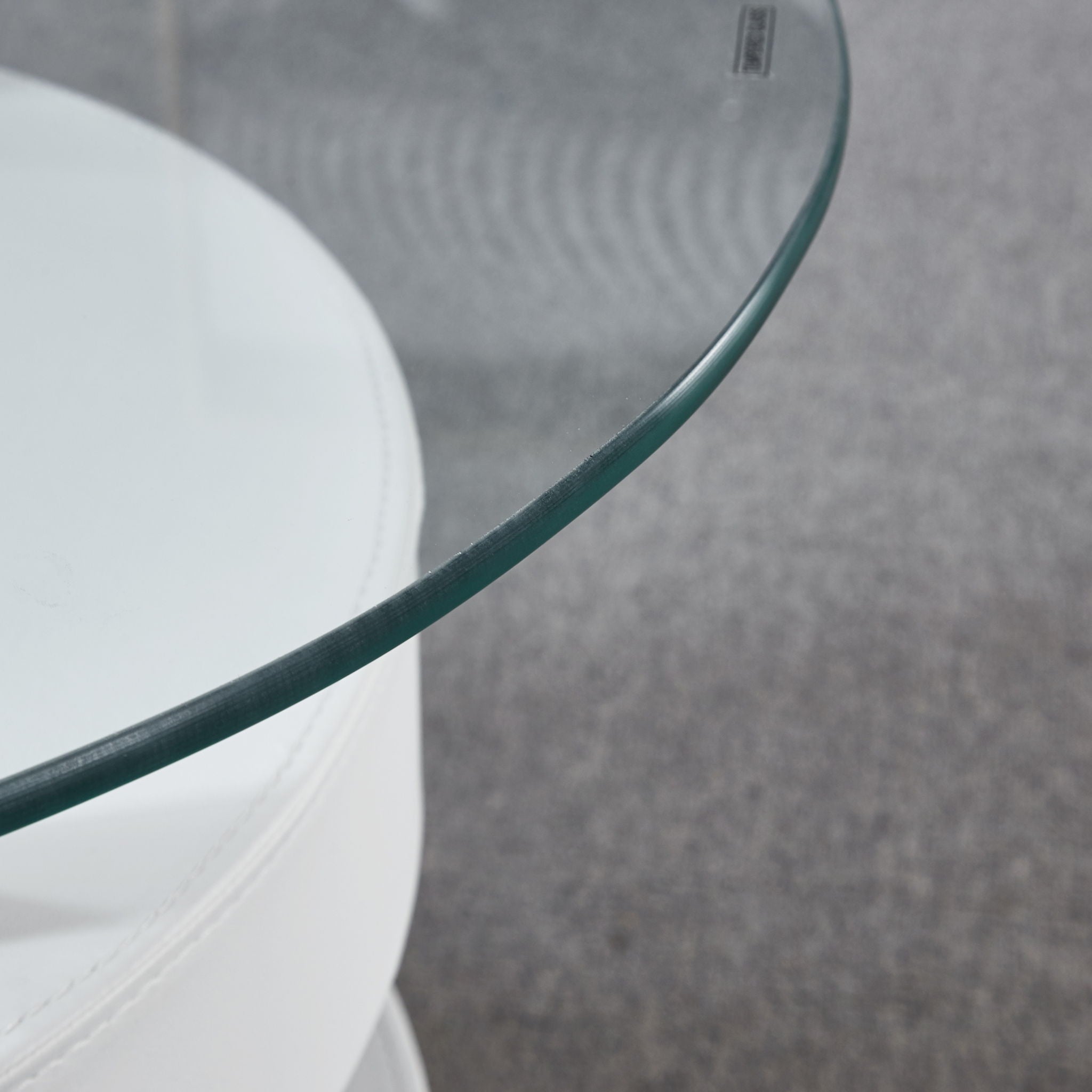 3 Pieces Coffee Table Set, Oval 10 Mm / Thick Tempered Glass Table And 2 Stools - White