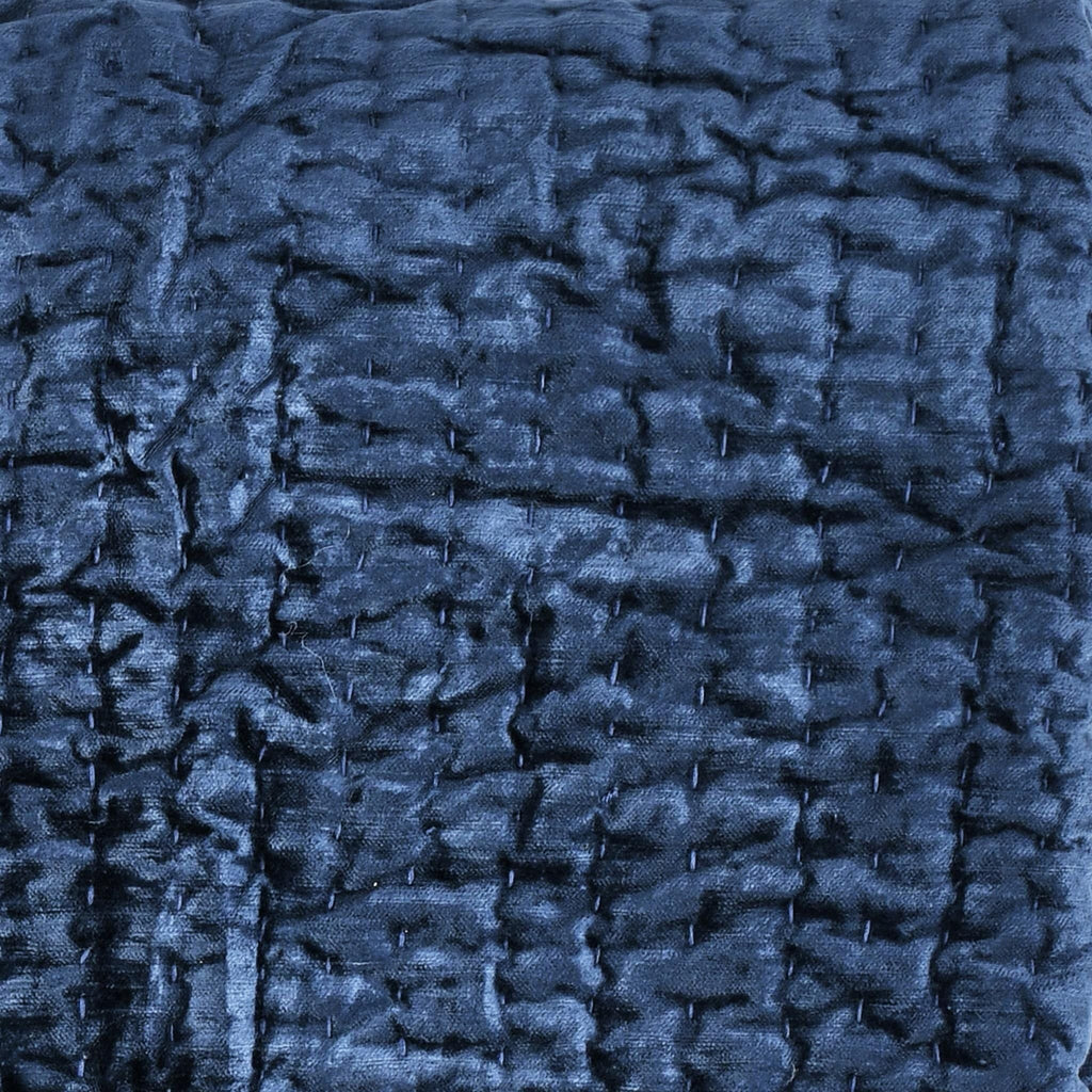 Bari - Velvet Quilt Collection