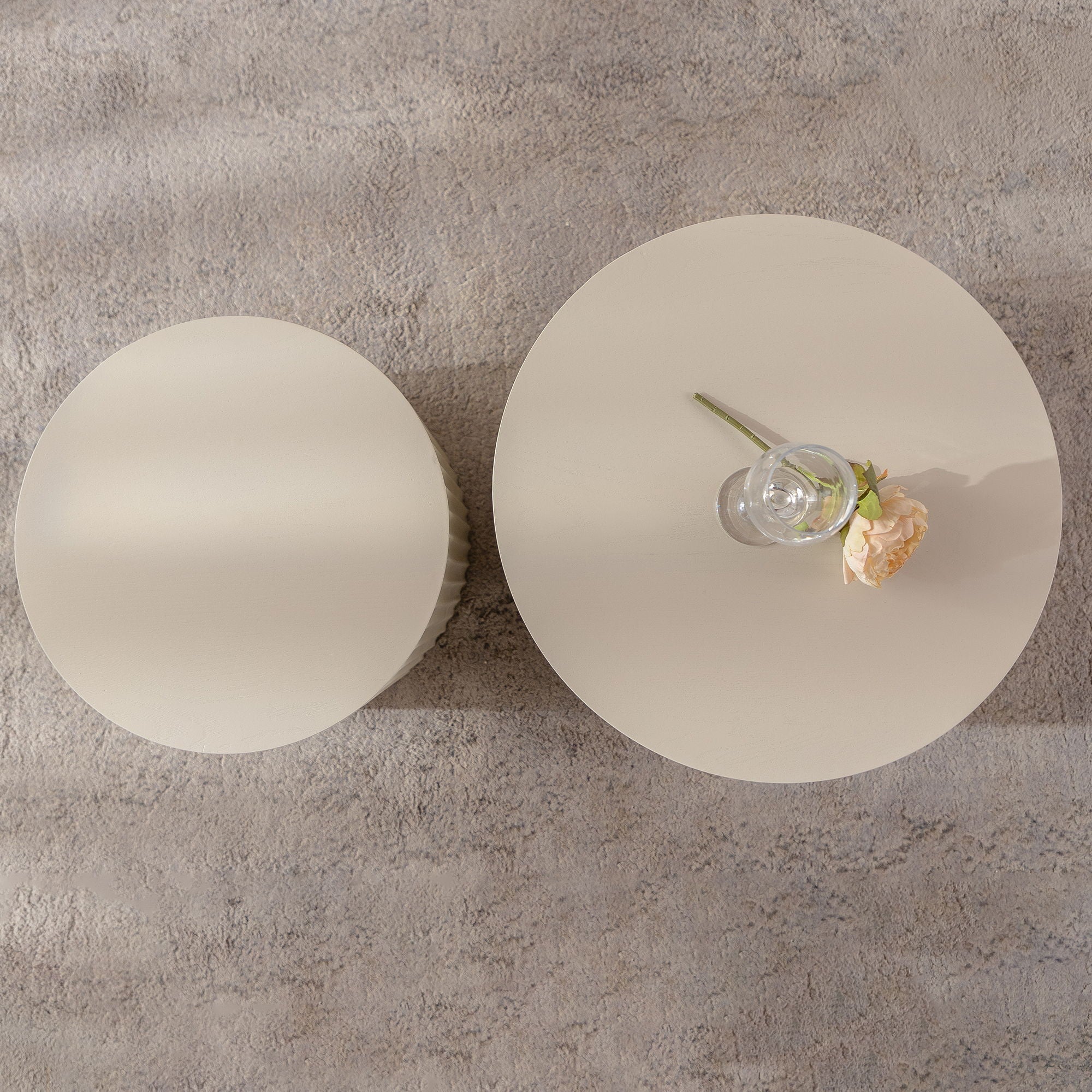 Drum Nesting Coffee Table With Wave Stripe Design For Living Room (Set of 2) - Beige / White