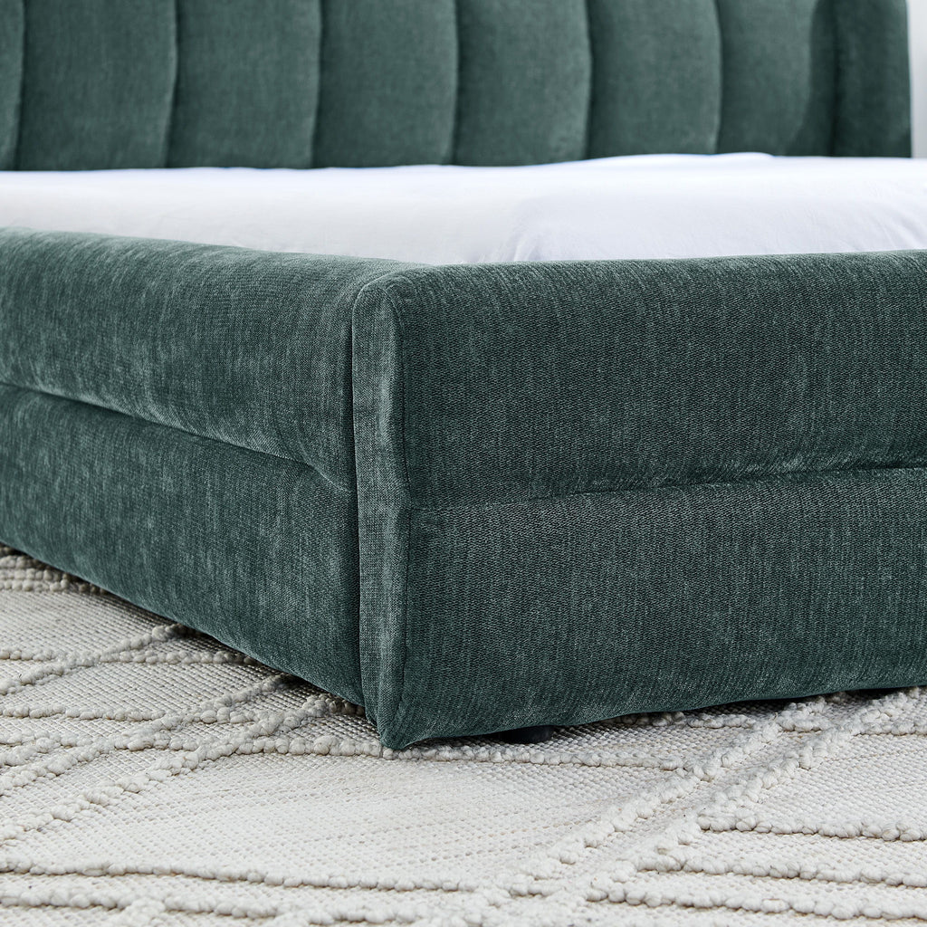 Modern Upholstered Bed Frame With Thick Fabric And Headboard