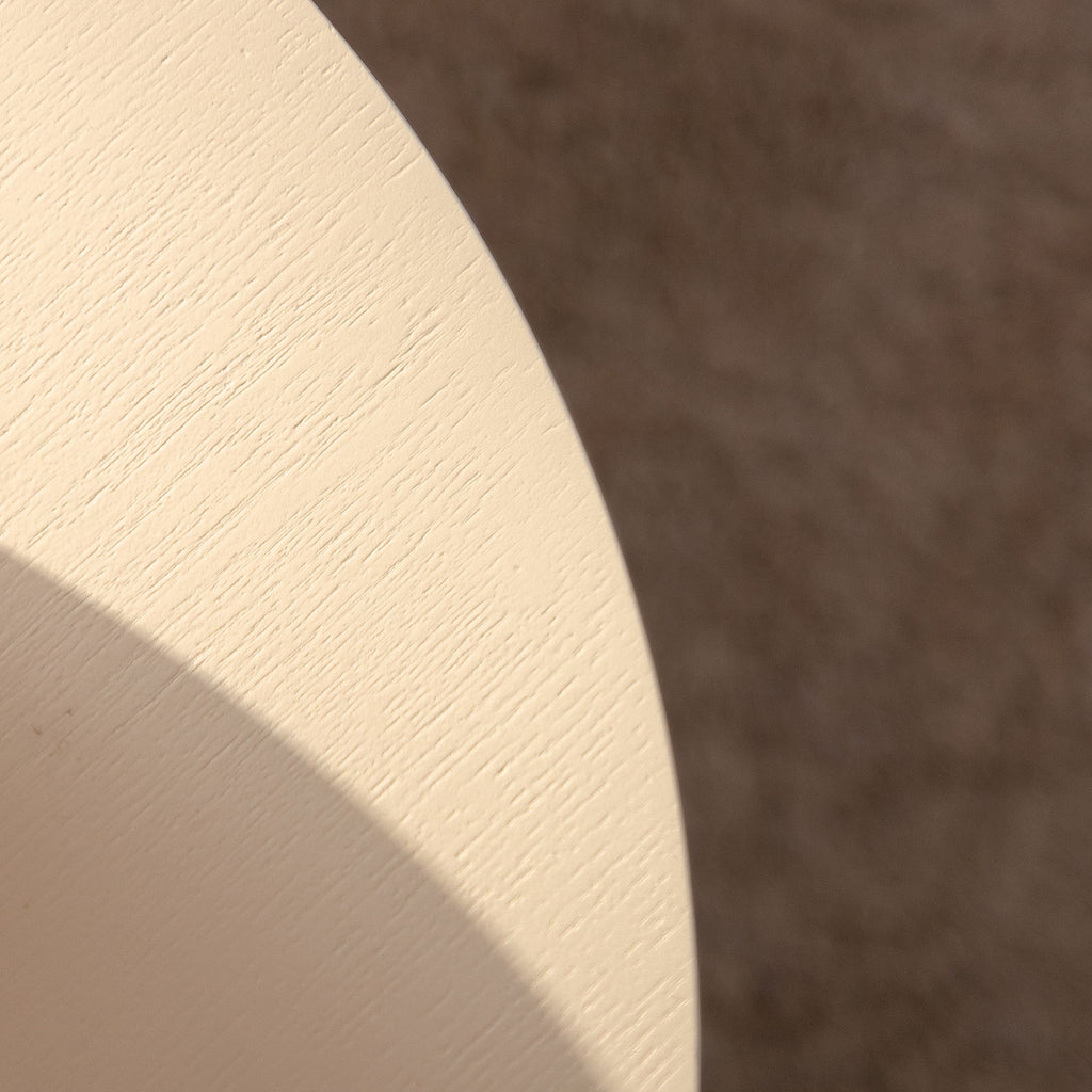 Drum Nesting Coffee Table With Wave Stripe Design For Living Room (Set of 2) - Beige / White