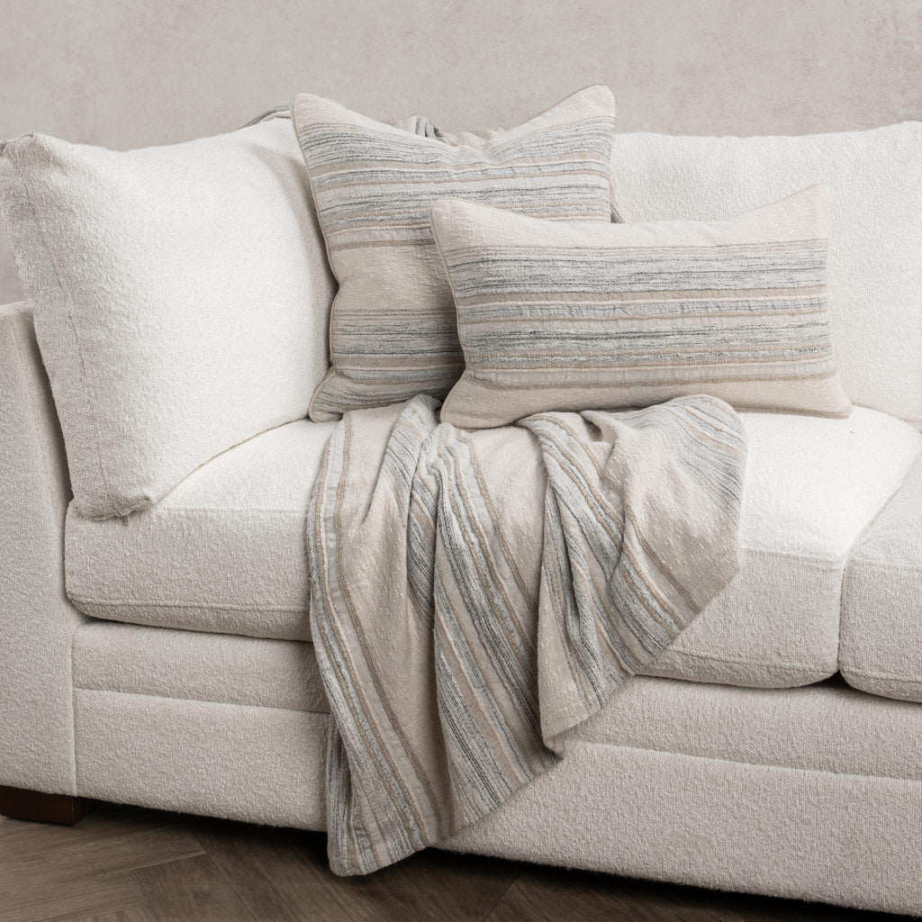 Rockport - 50" x 70" Throw - Ivory Multi
