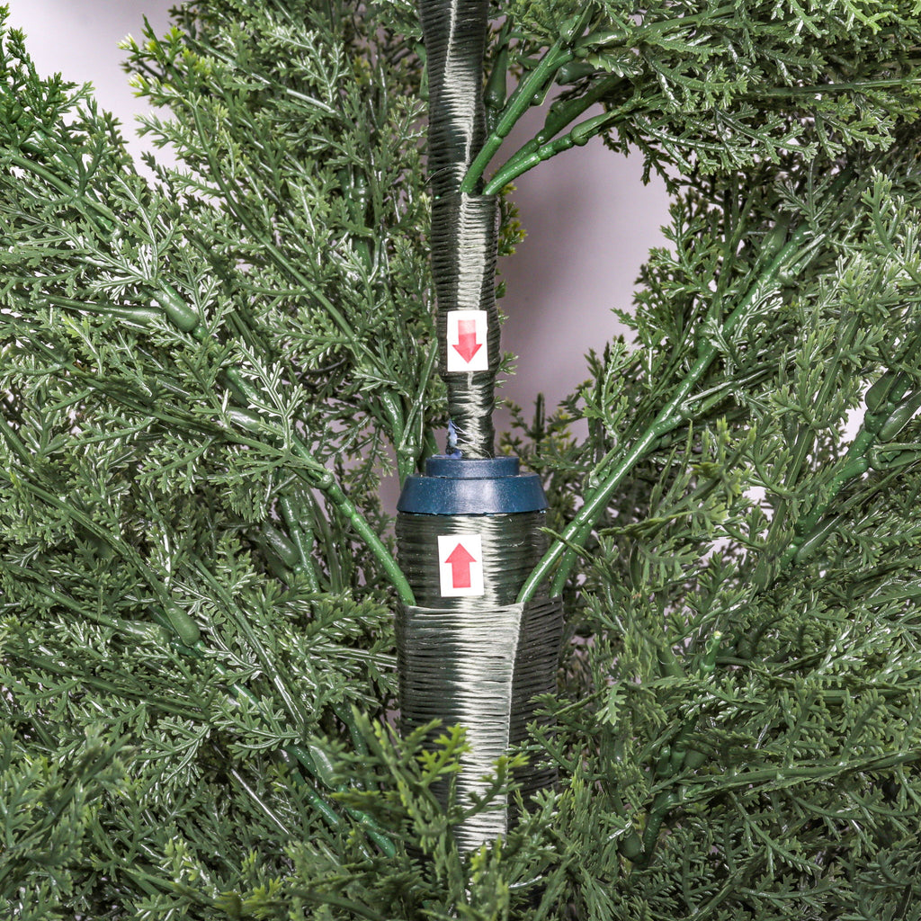 Realistic Artificial Cypress Tree, UV Resistant Indoor / Outdoor Topiary Plant For Decoration - Green Leaves