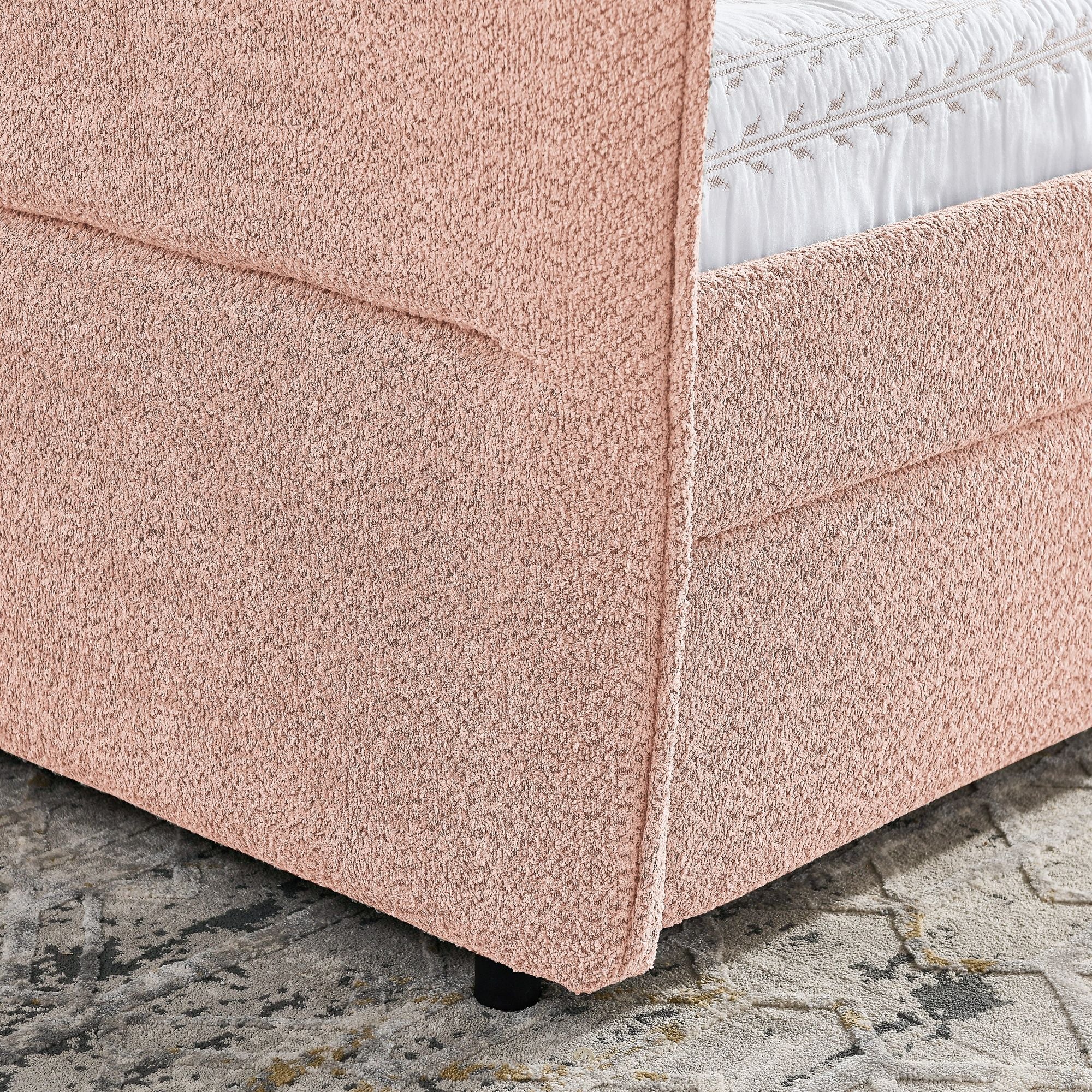 Upholstered Daybed & 2 Drawers